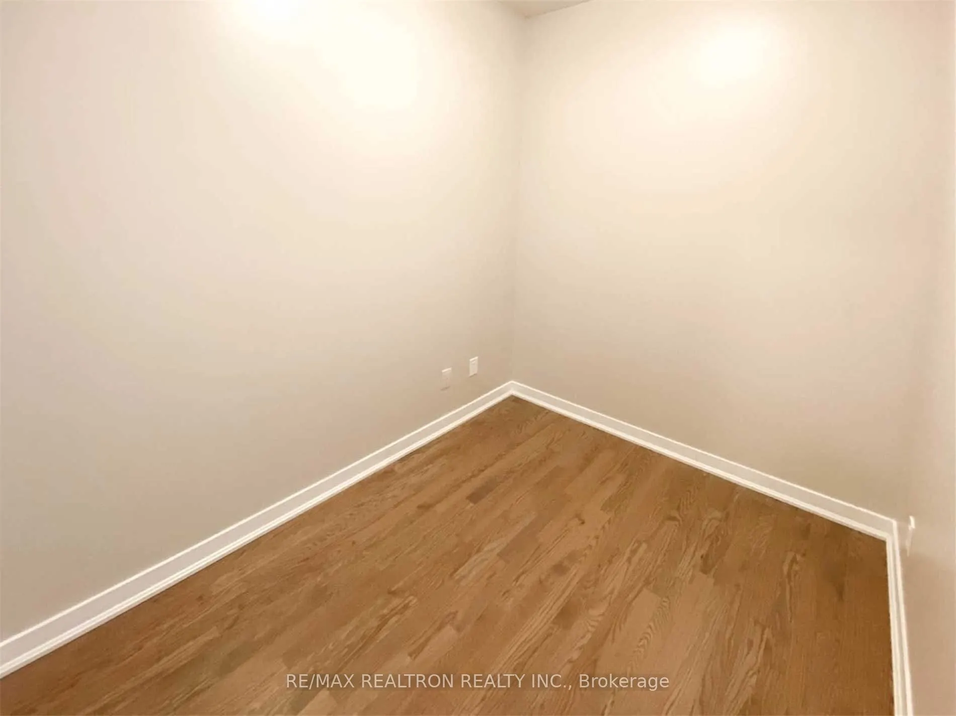 770 Bay Street, #603