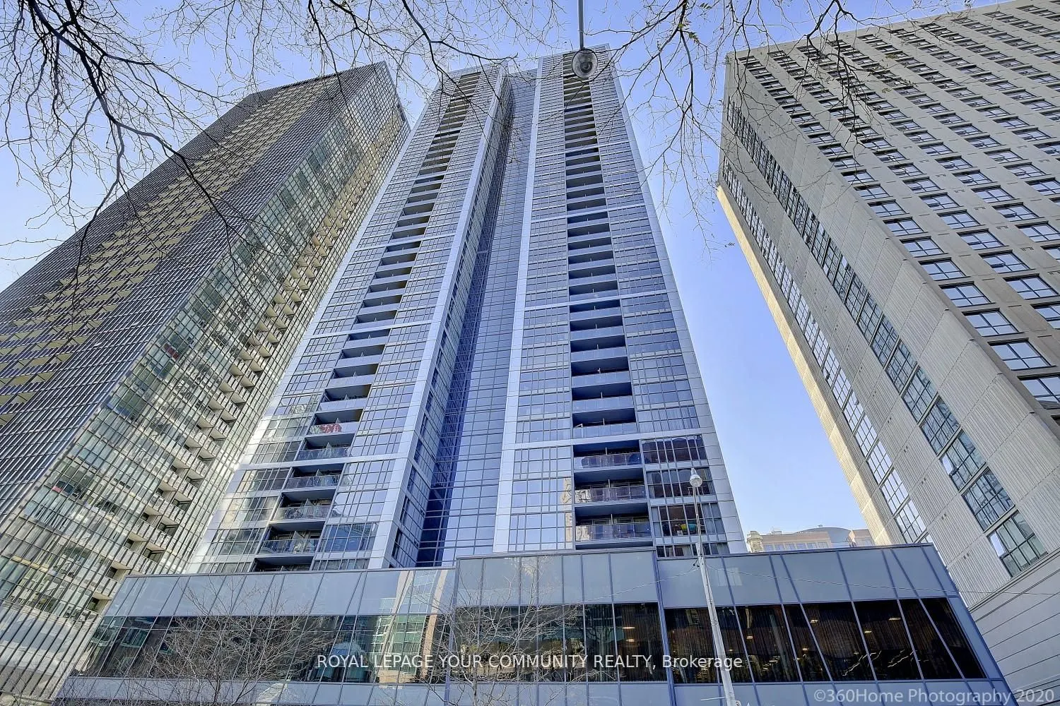 28 Ted Rogers Way, #3707