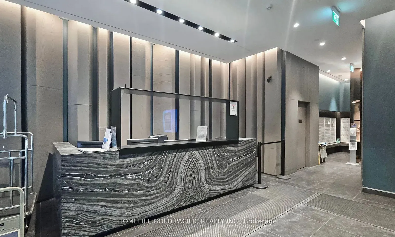 25 Richmond Street E, #1009