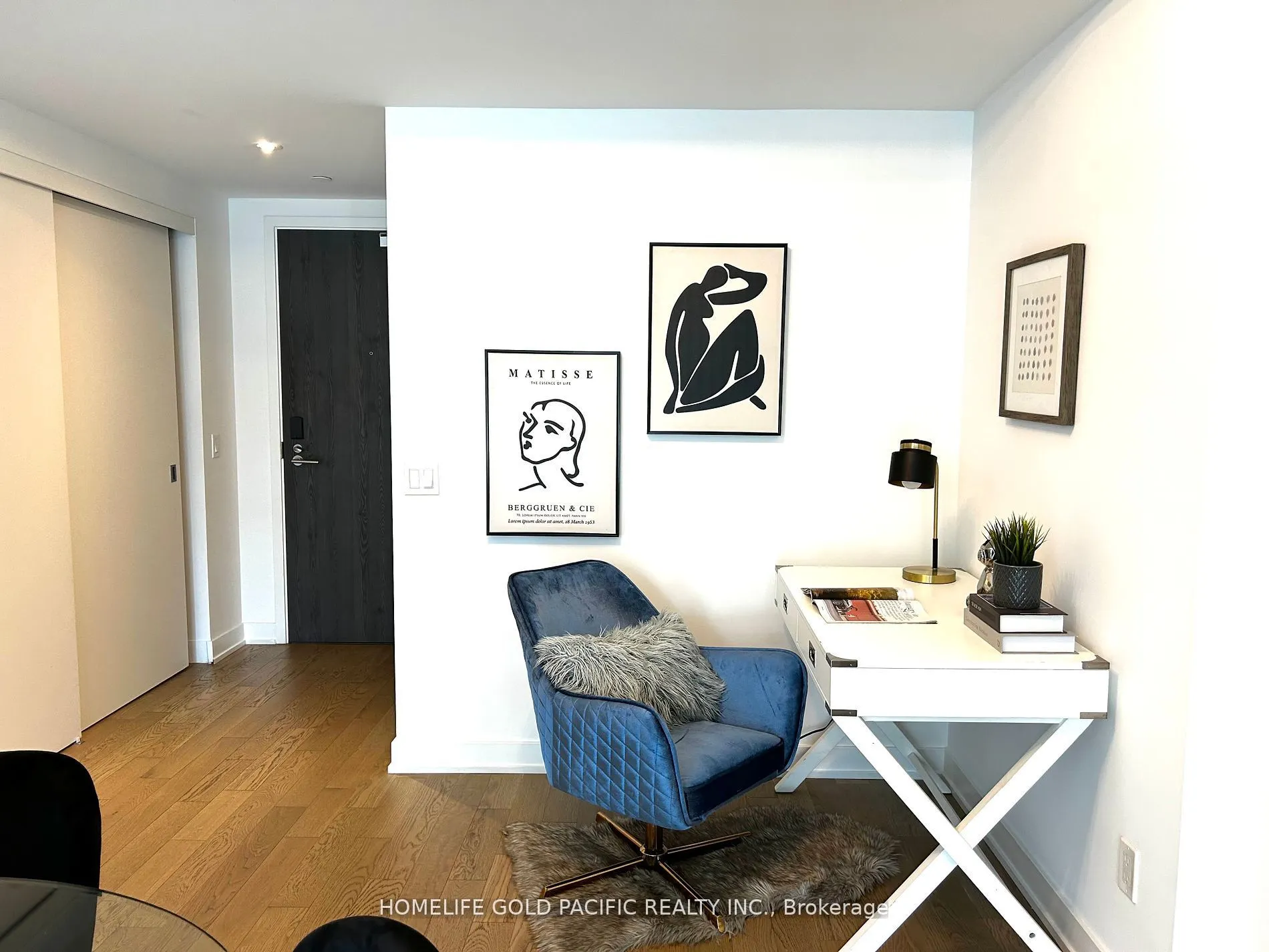 25 Richmond Street E, #1009