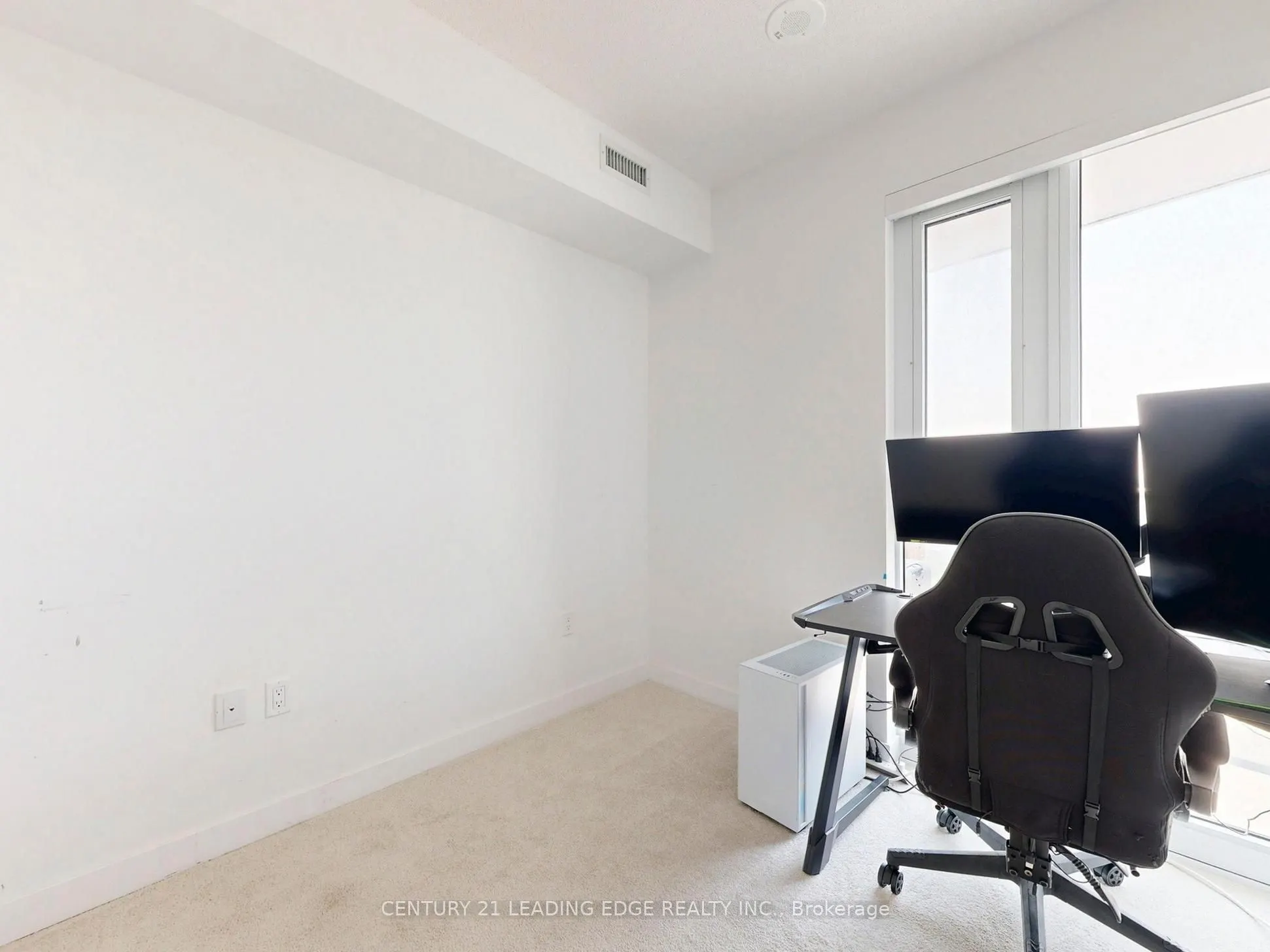 230 Simcoe Street, #3019