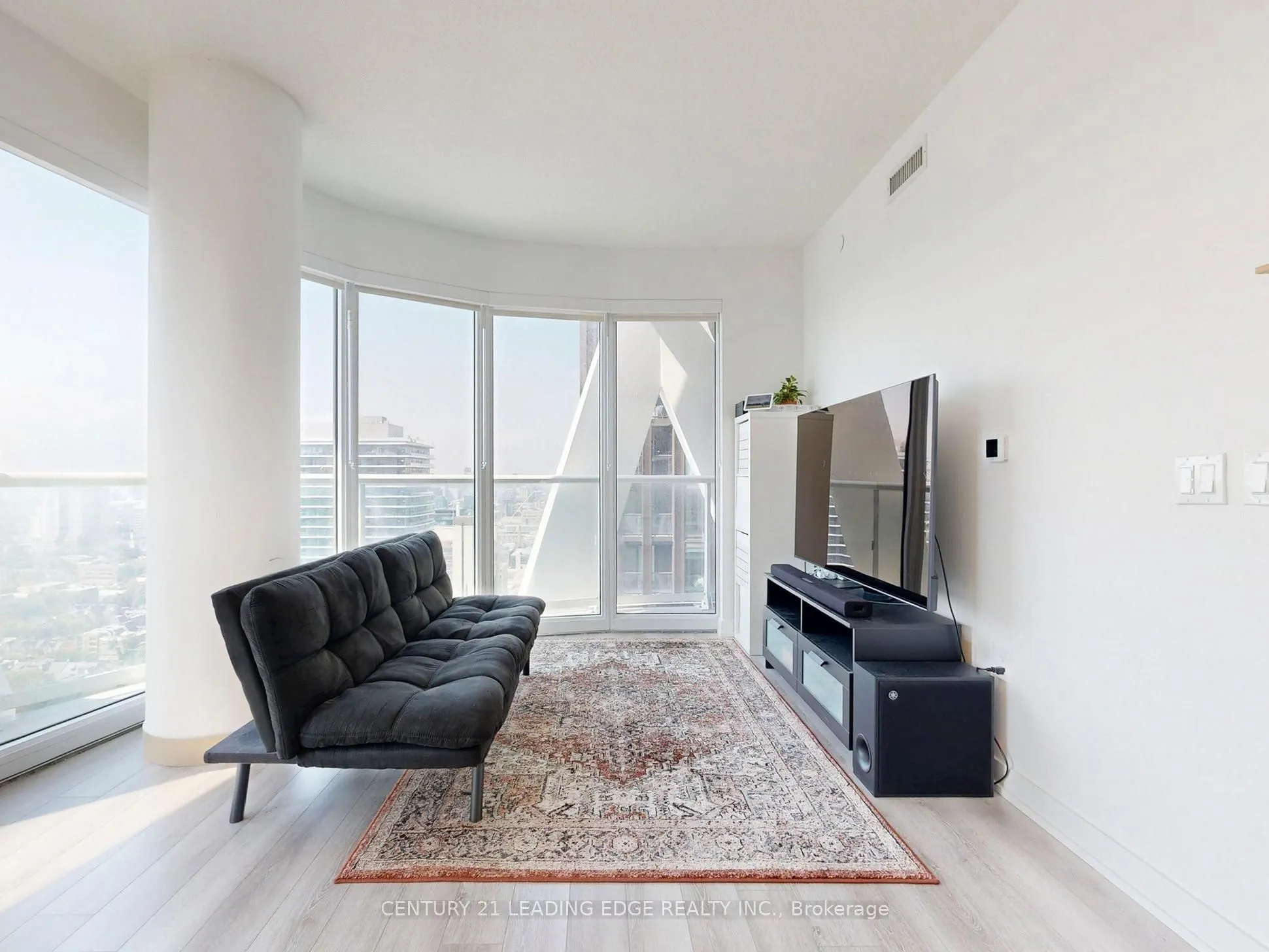 230 Simcoe Street, #3019