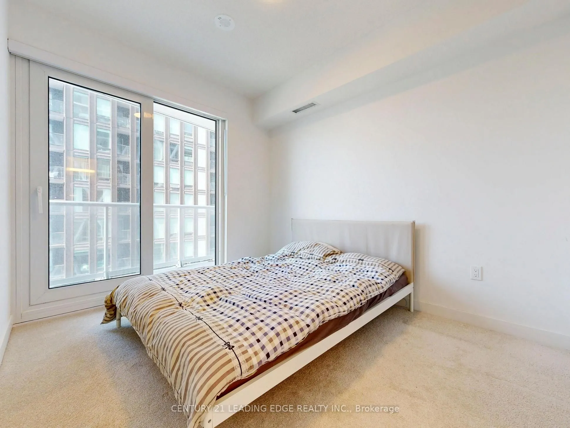 230 Simcoe Street, #3019
