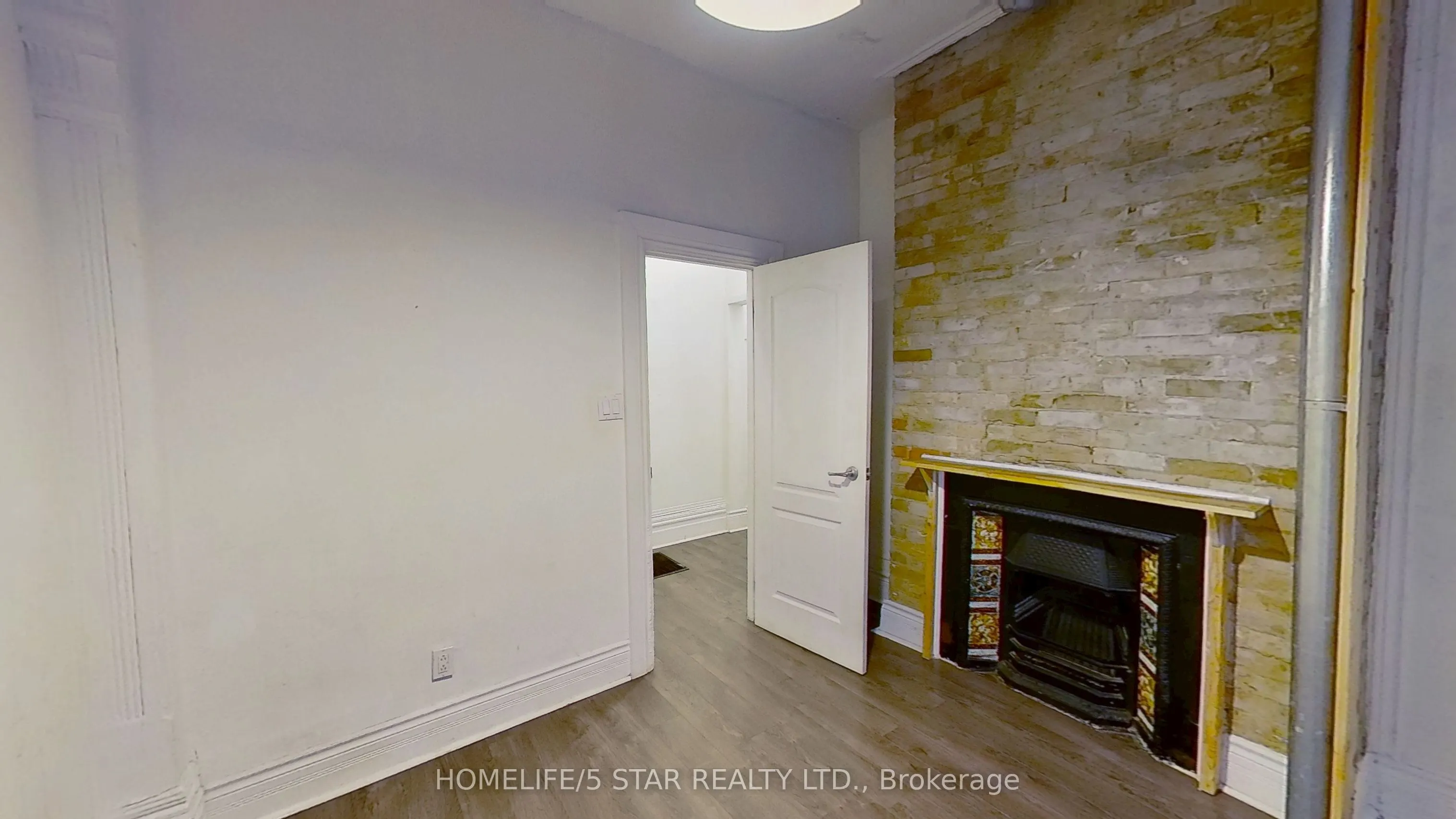 171 Harbord Street, #Apt 1