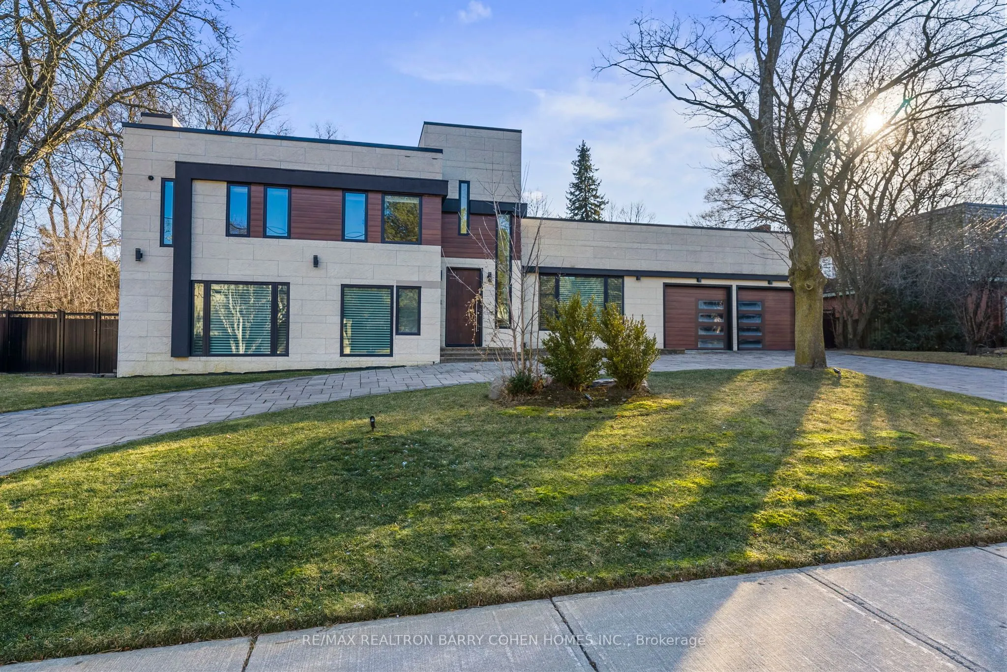 41 Suncrest Drive