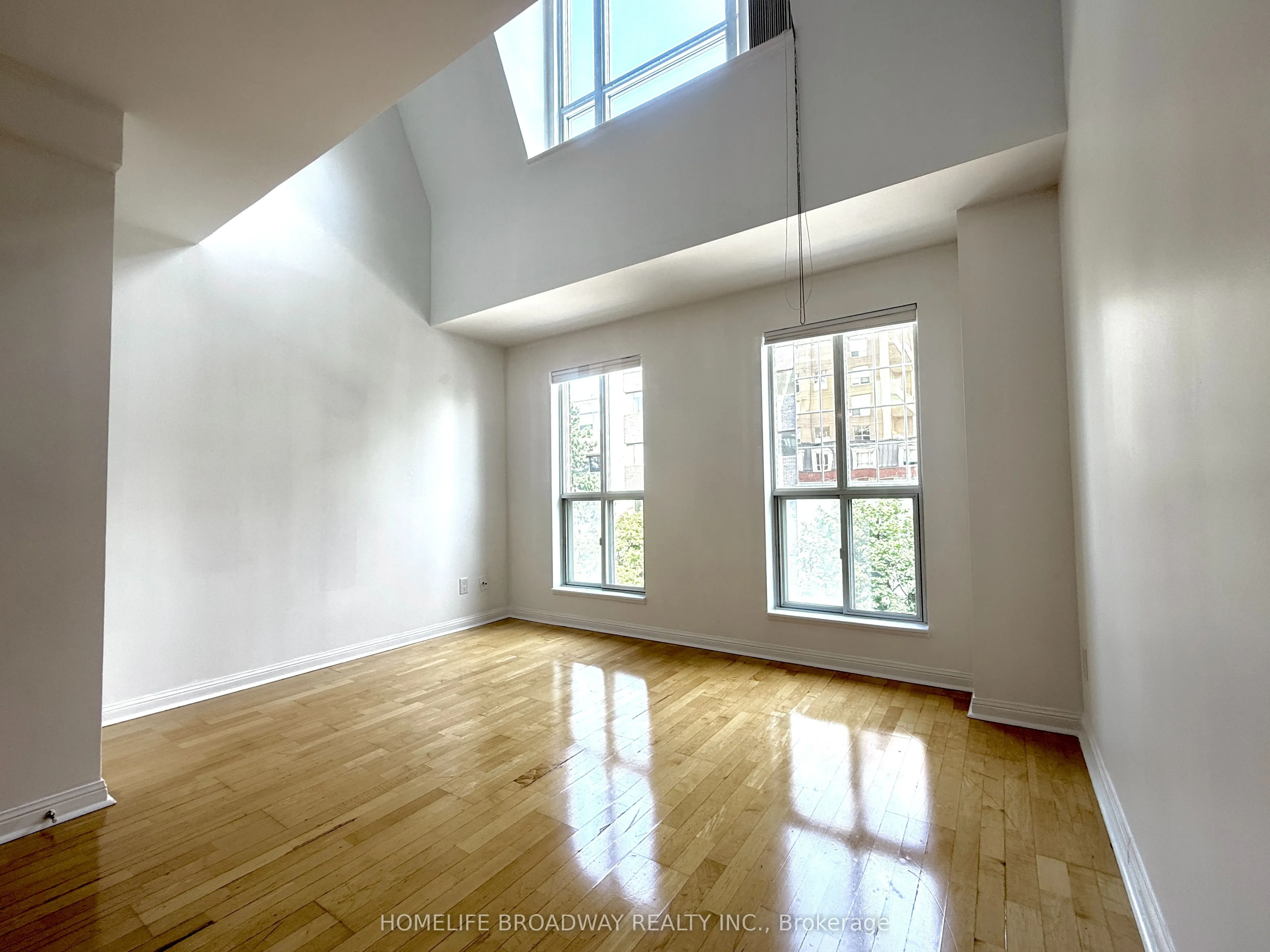 119 Merton Street, #403