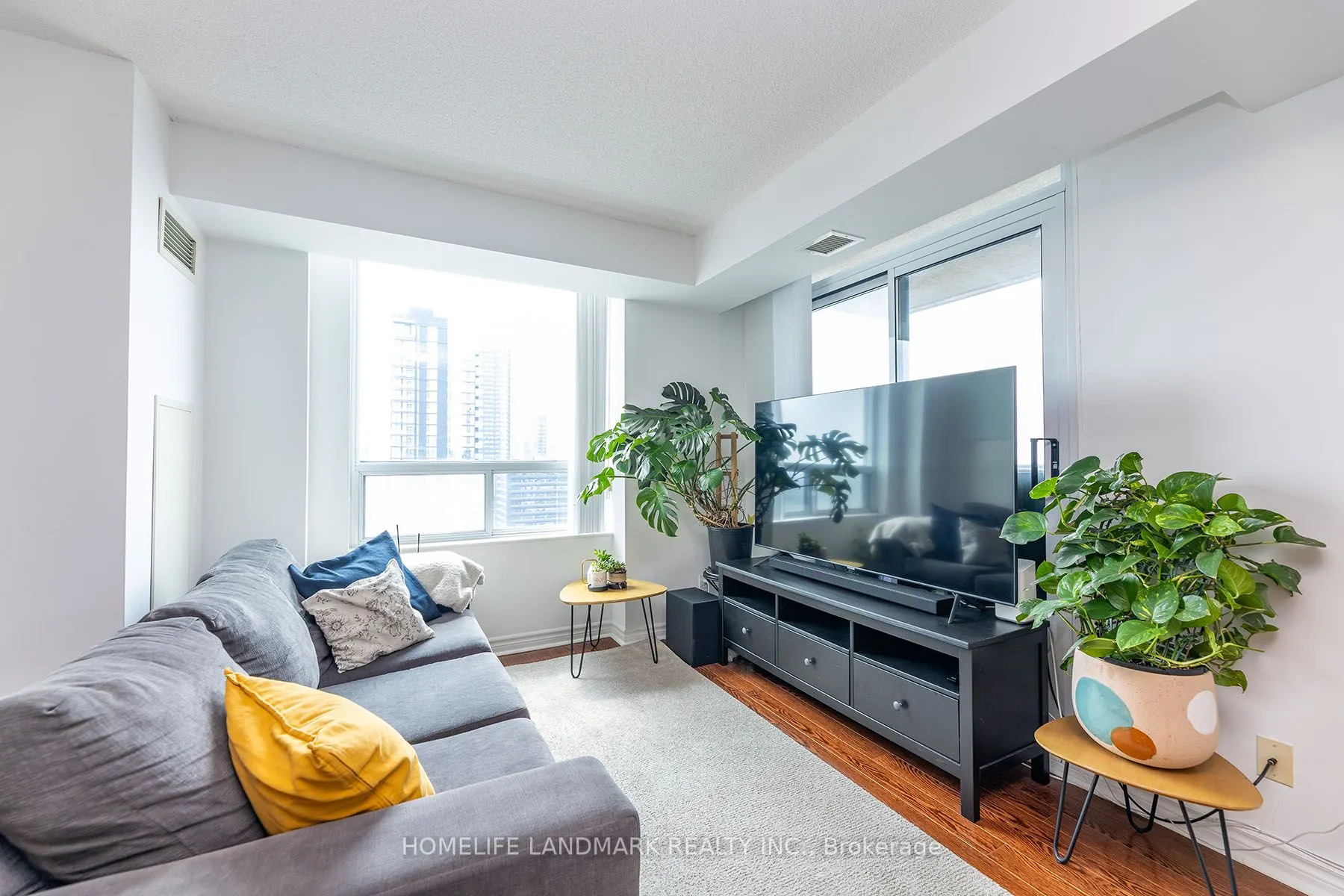18 Spring Garden Avenue, #3510