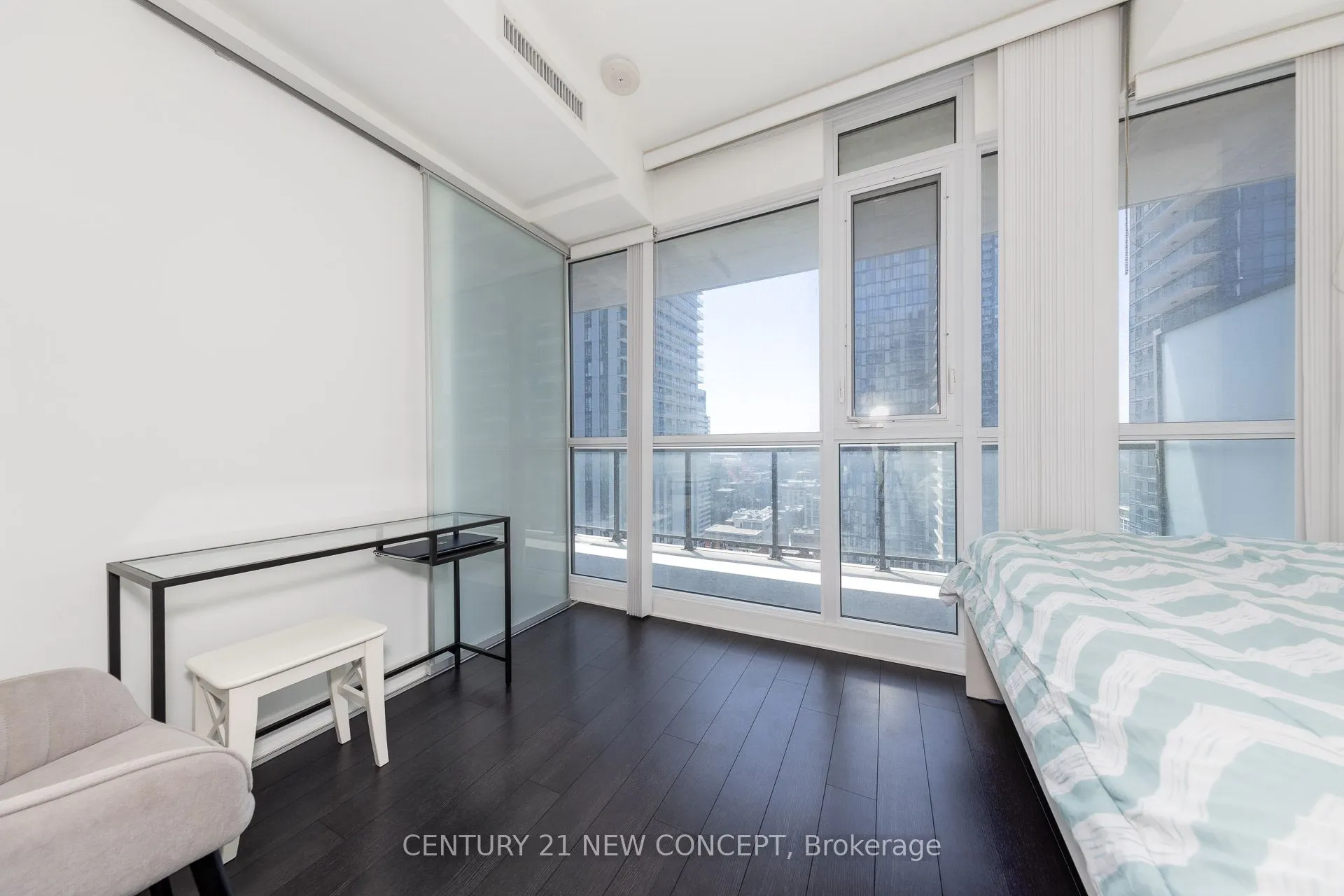 290 Adelaide Street W, #2612