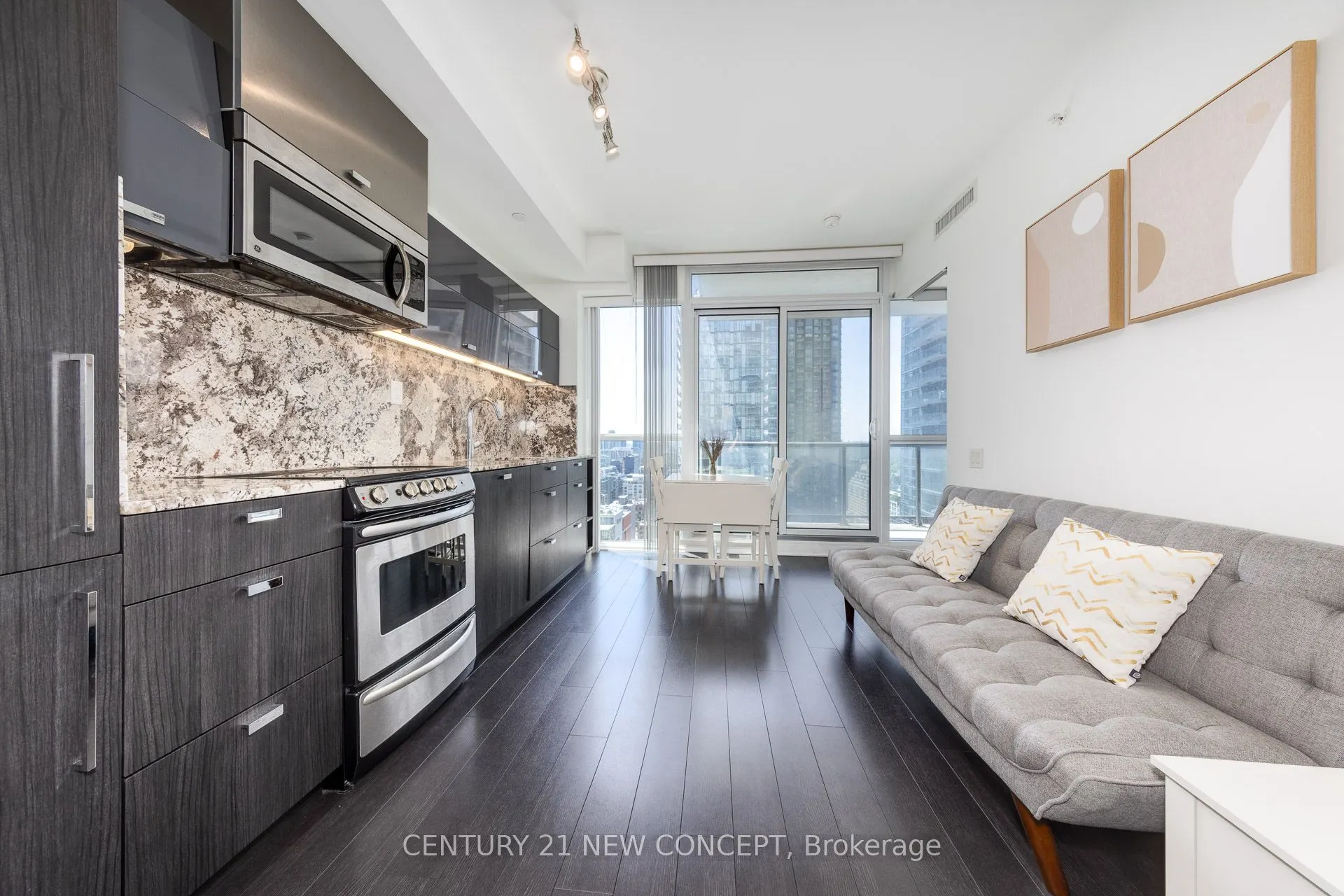 290 Adelaide Street W, #2612