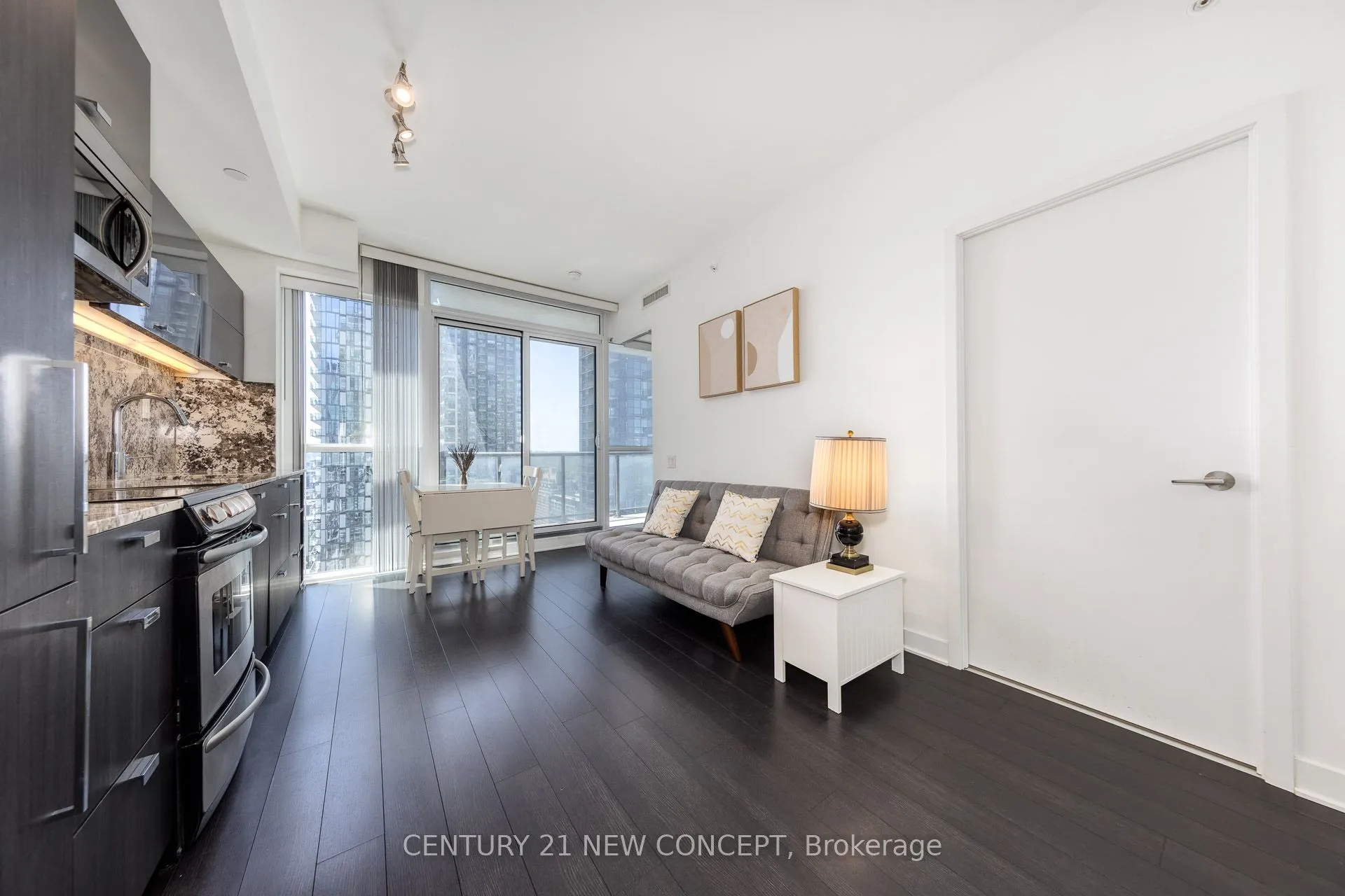 290 Adelaide Street W, #2612