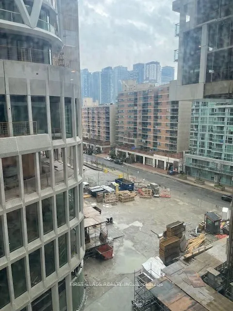 238 Simcoe Street, #507