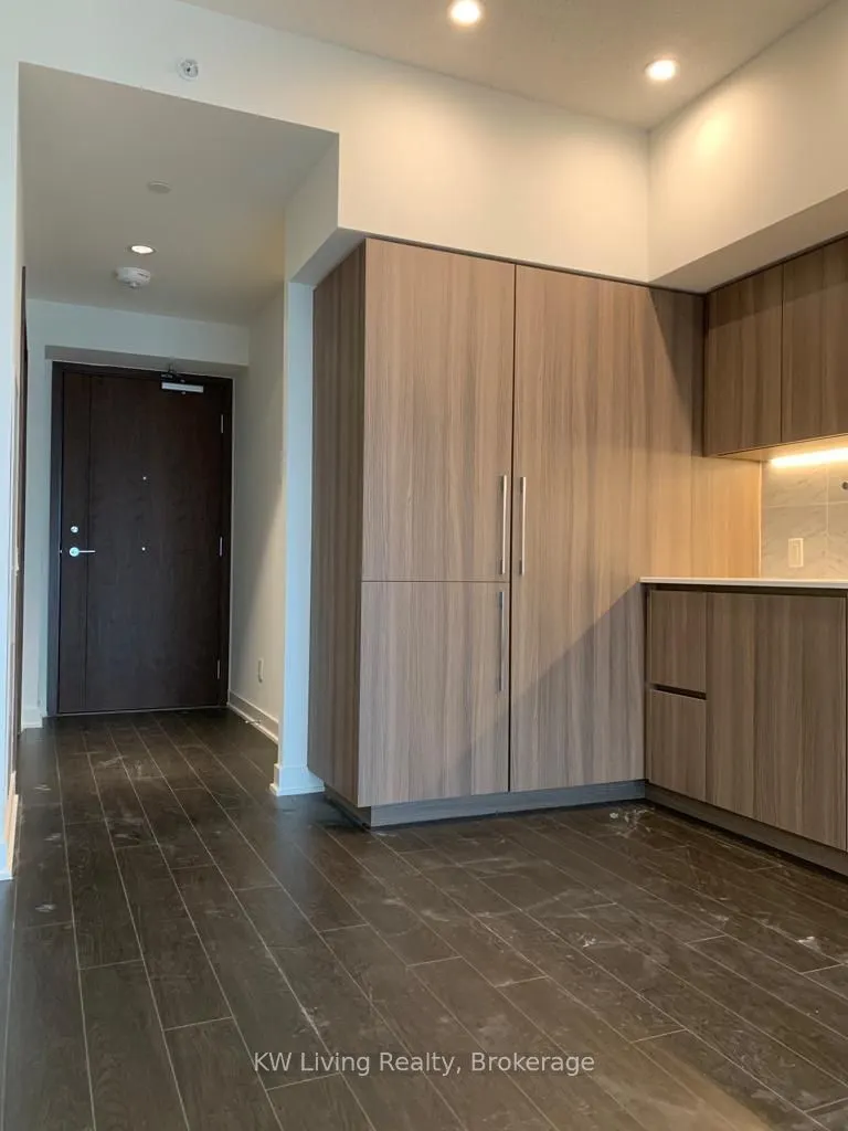 17 Bathurst Street, #3512