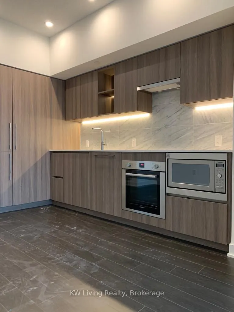 17 Bathurst Street, #3512