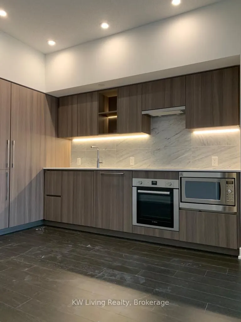 17 Bathurst Street, #3512