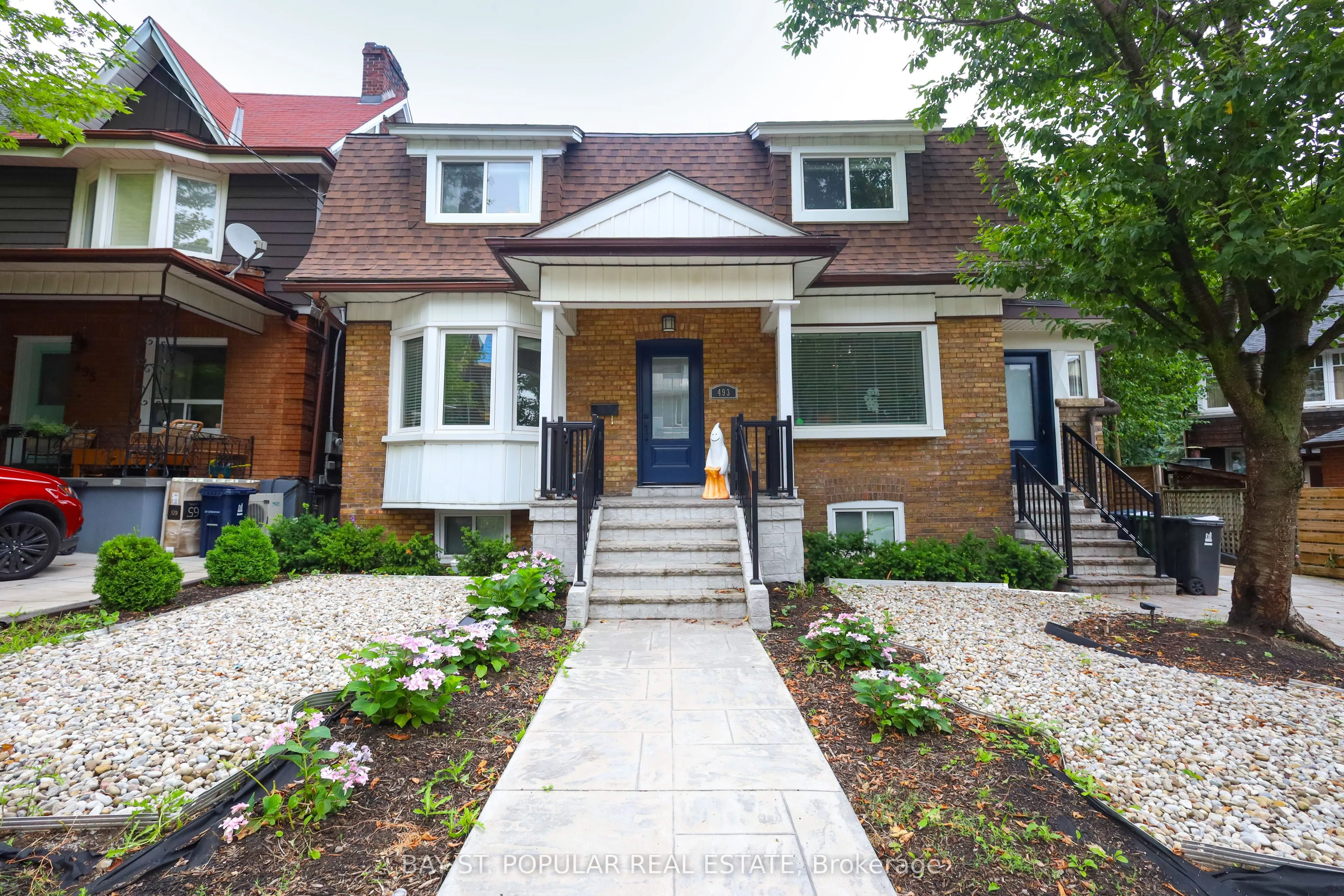 493 Crawford Street
