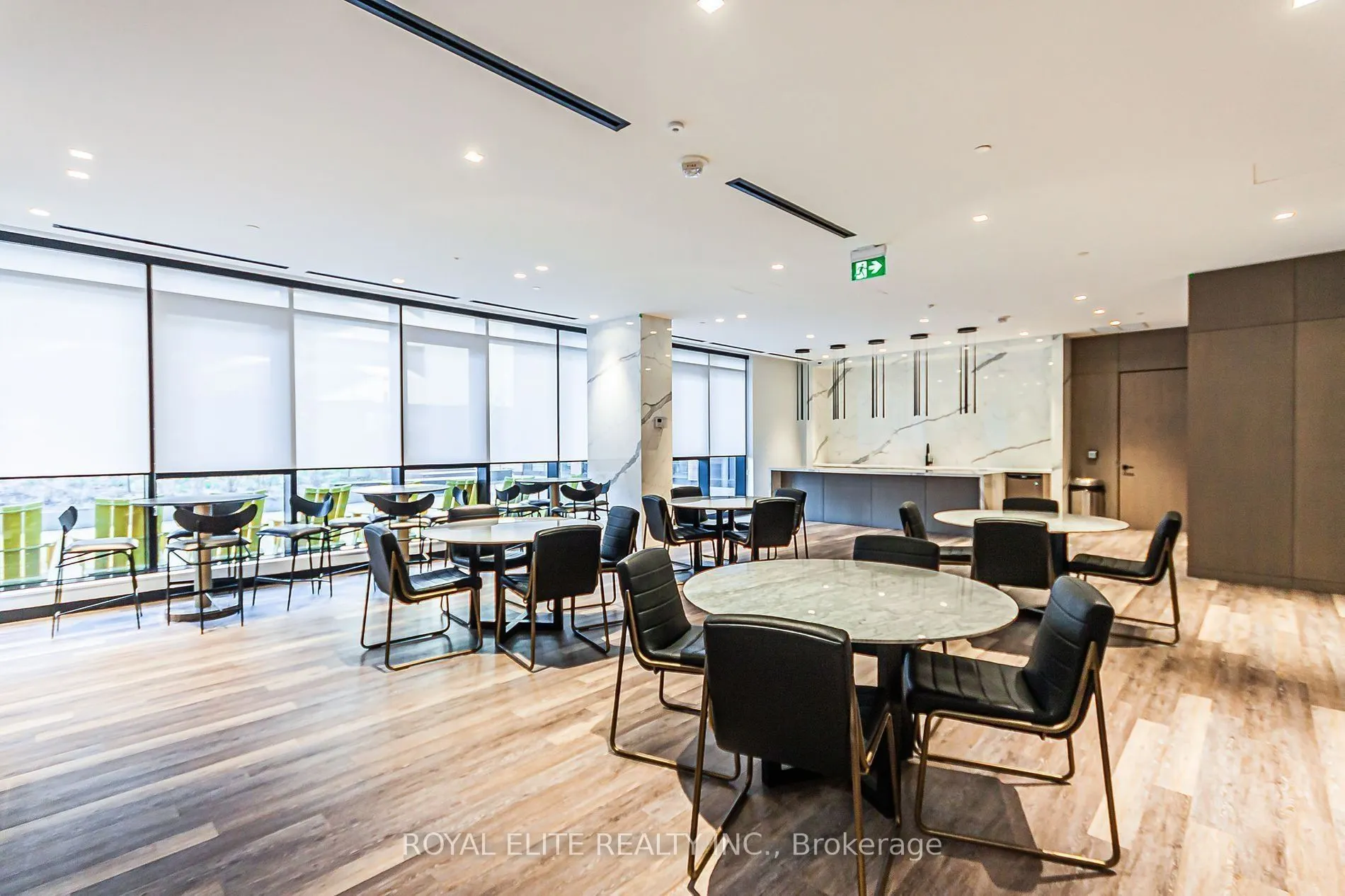8 Tippett Road, #1106