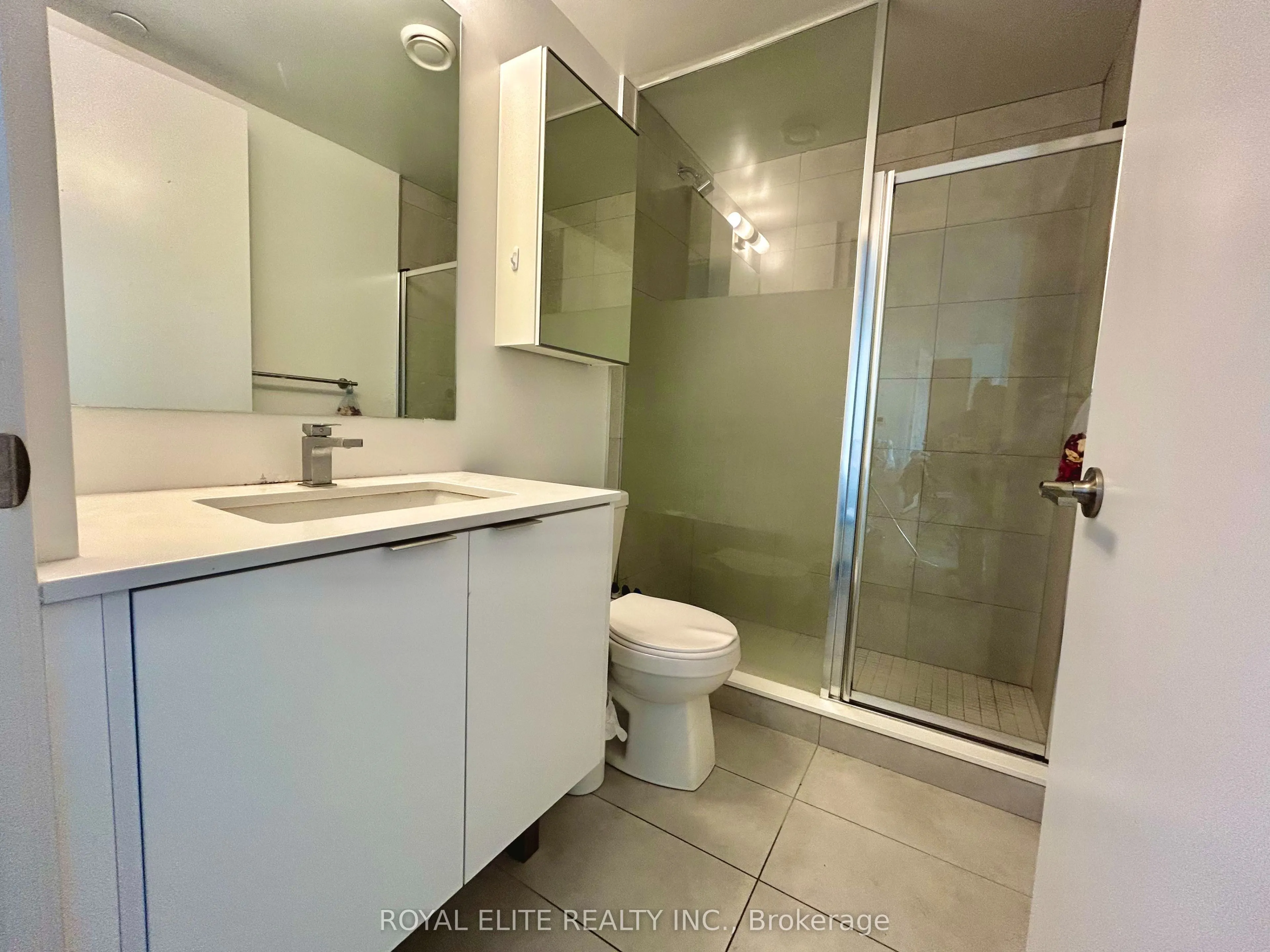 8 Tippett Road, #1106