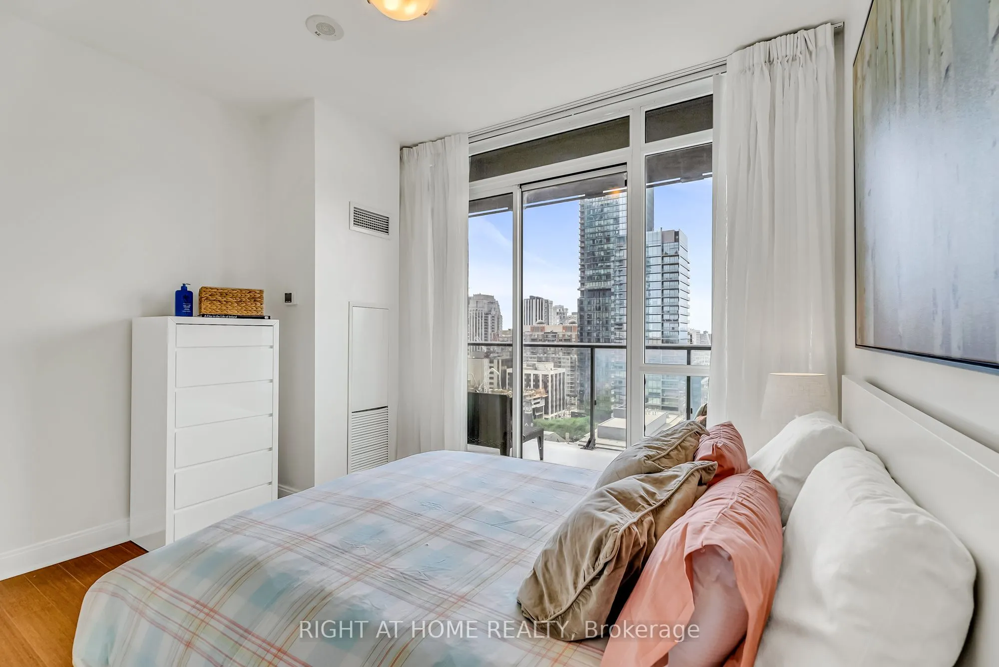 825 Church Street, #2109