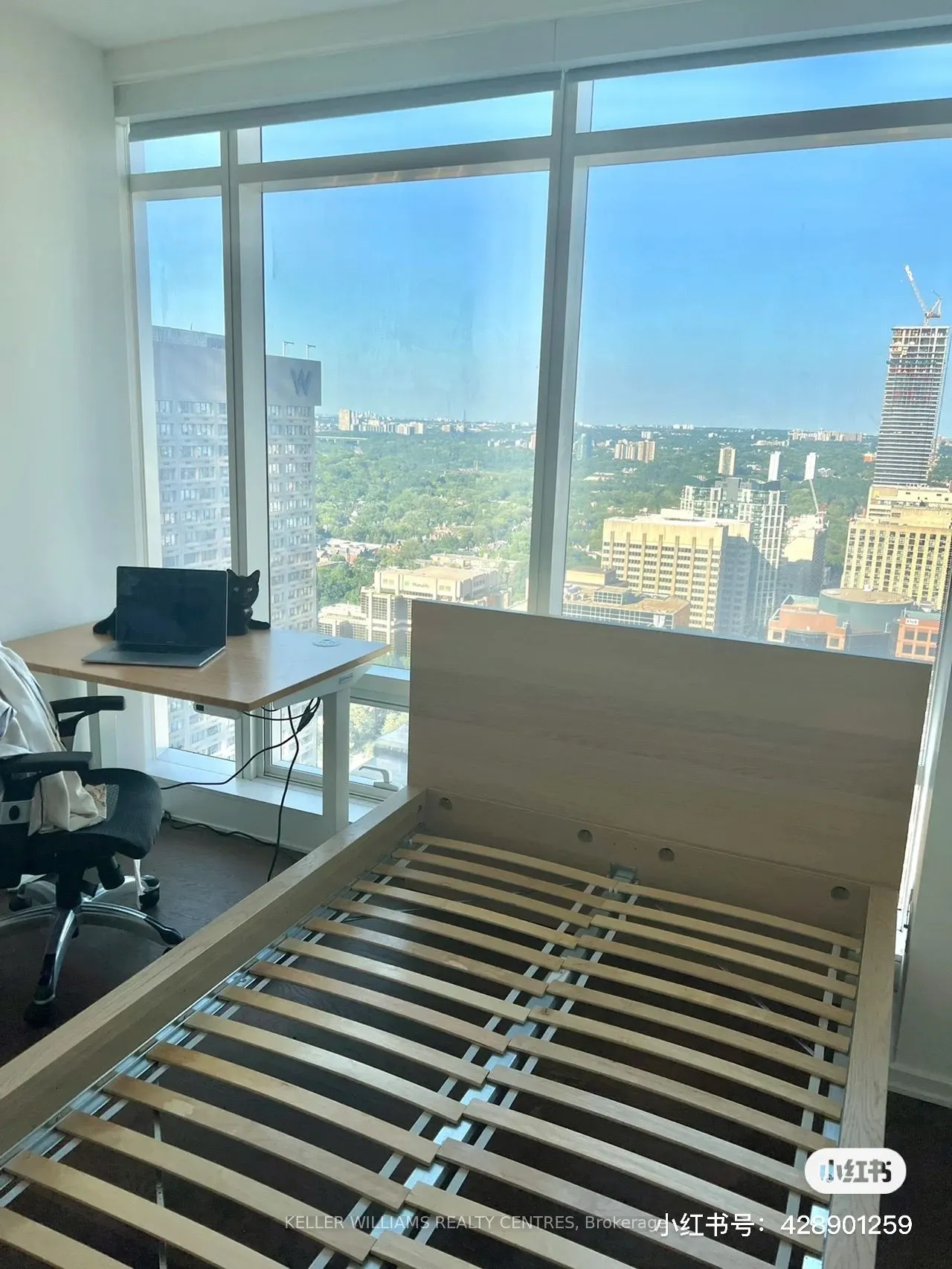 1 Bloor Street, #3504