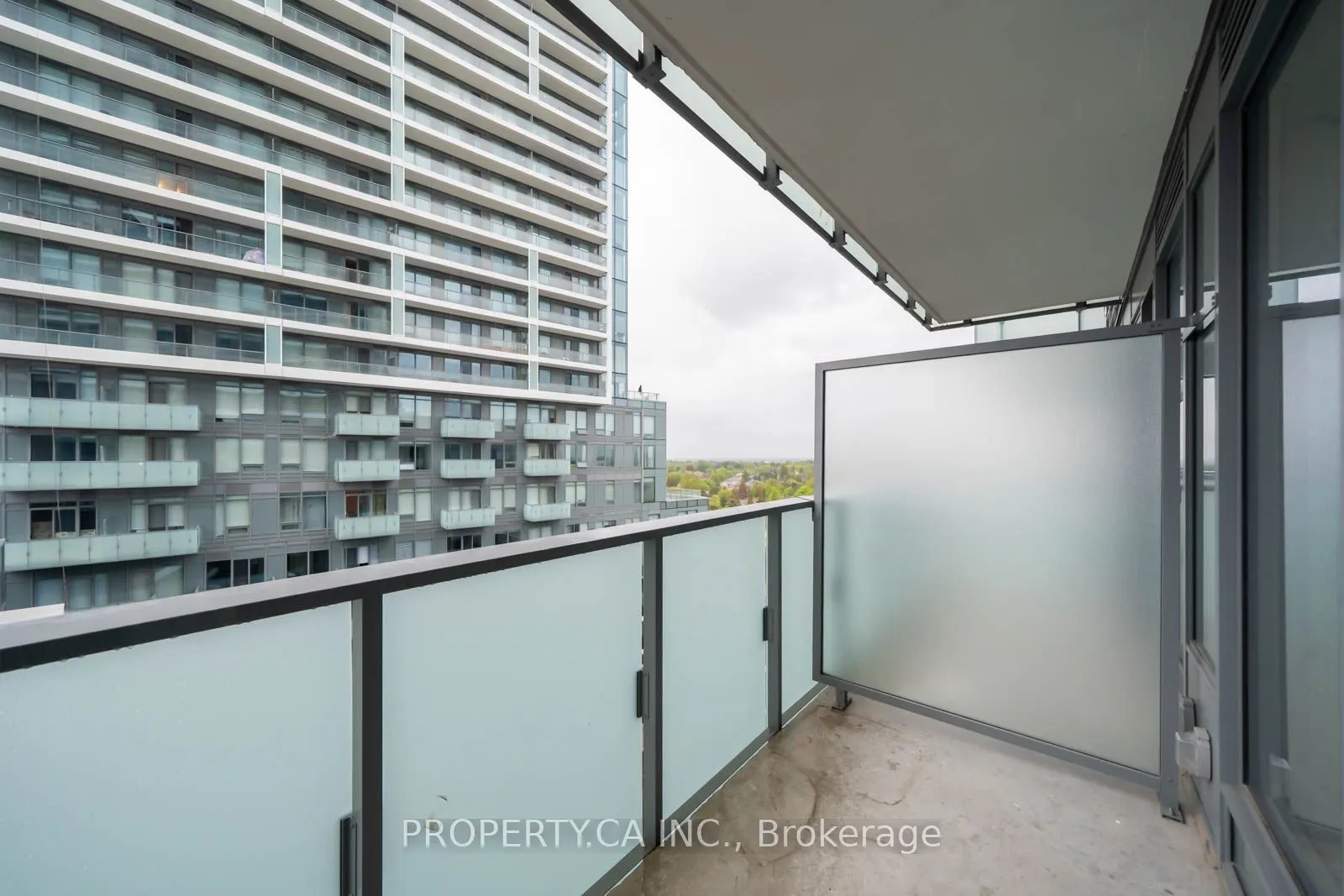 8 Olympic Garden Drive, #S1001