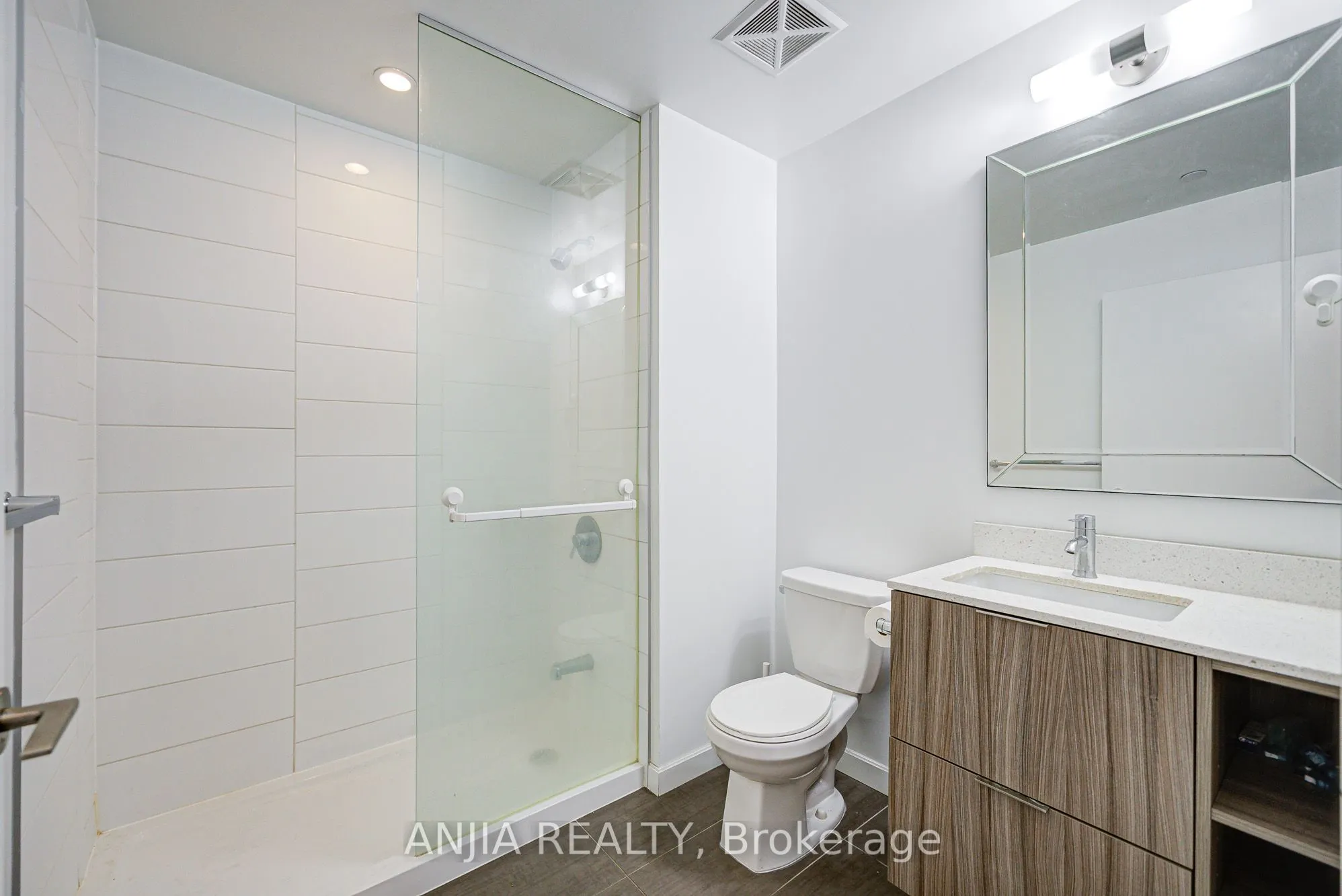 50 Forest Manor Road, #2205