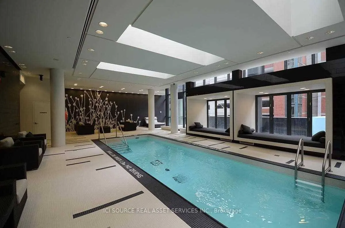 770 Bay Street, #2406