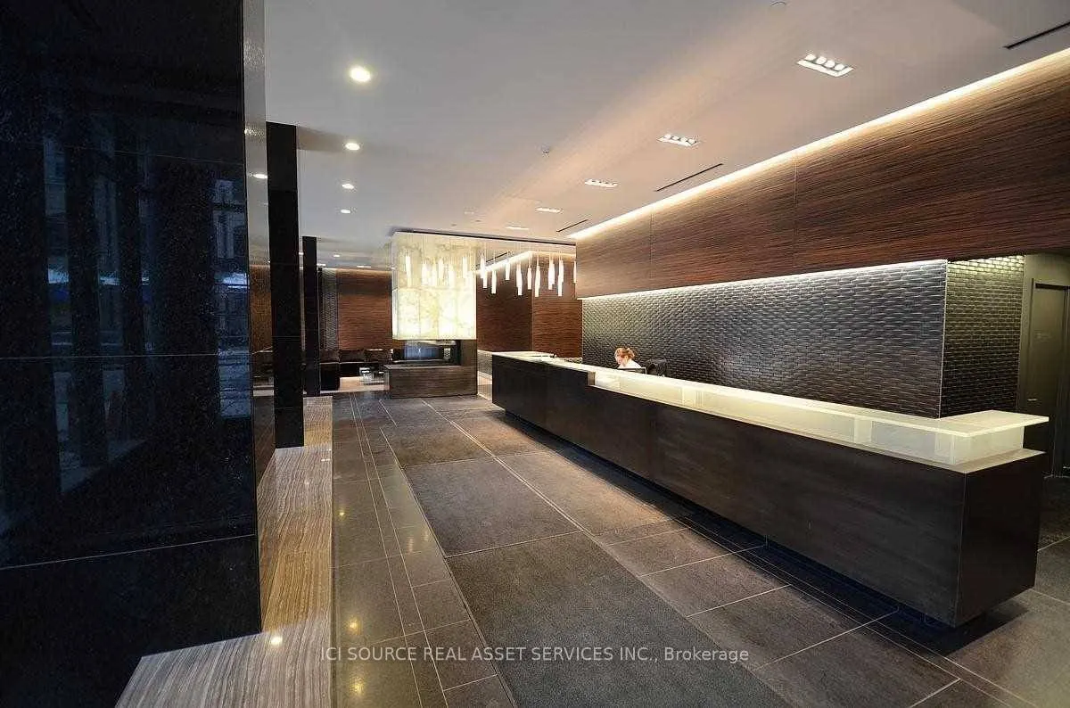 770 Bay Street, #2406