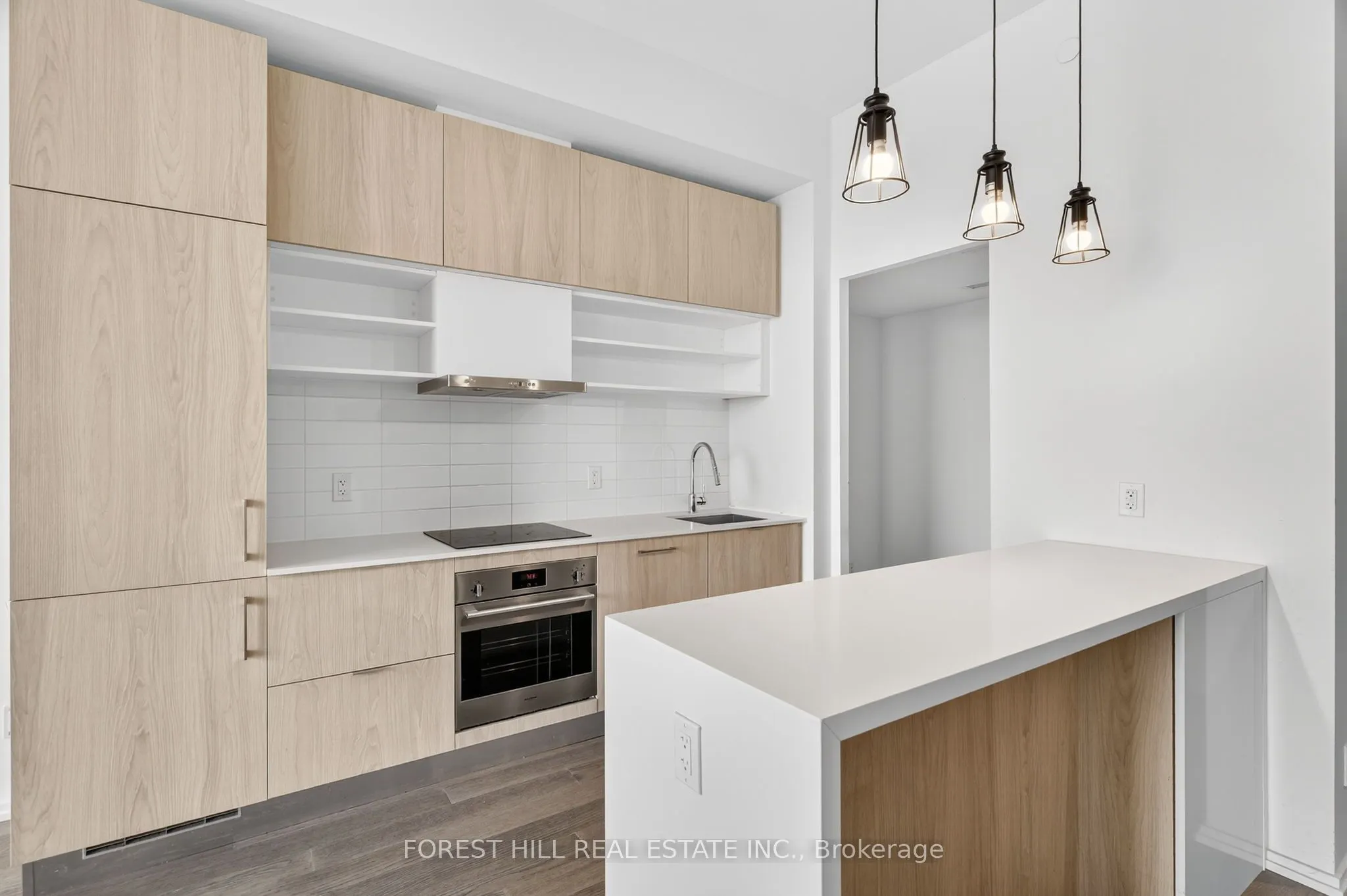 8 Hillsdale Avenue E, #1241