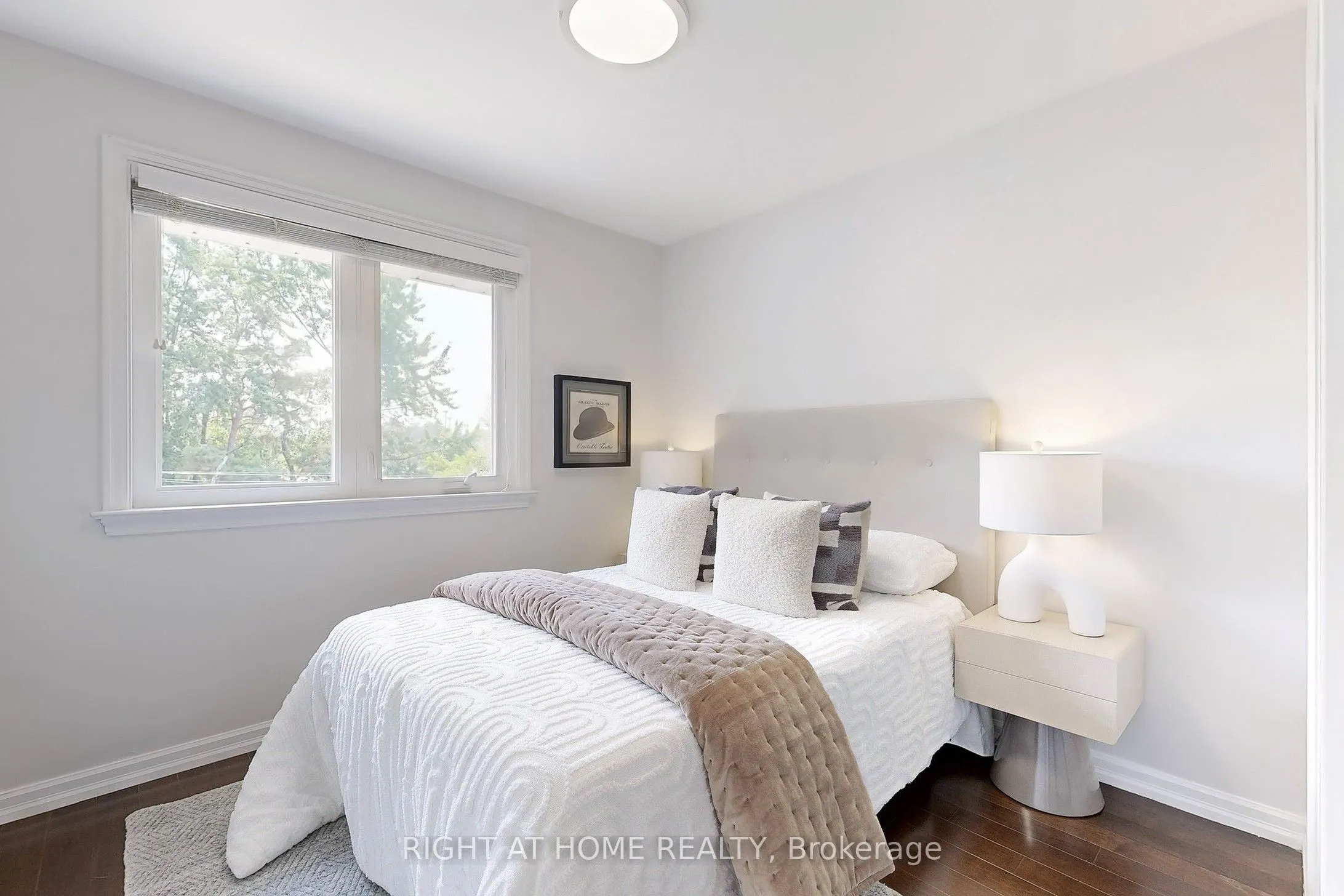 57 Wyndcliff Crescent