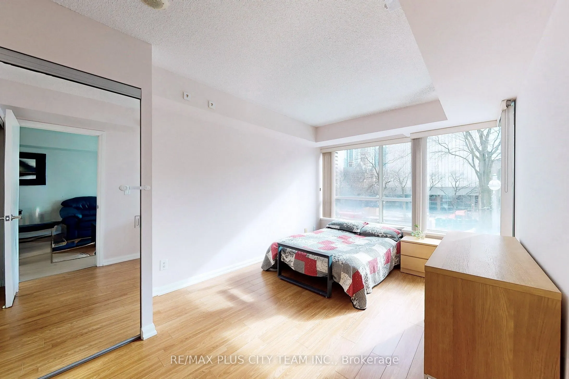 111 Elizabeth Street, #308