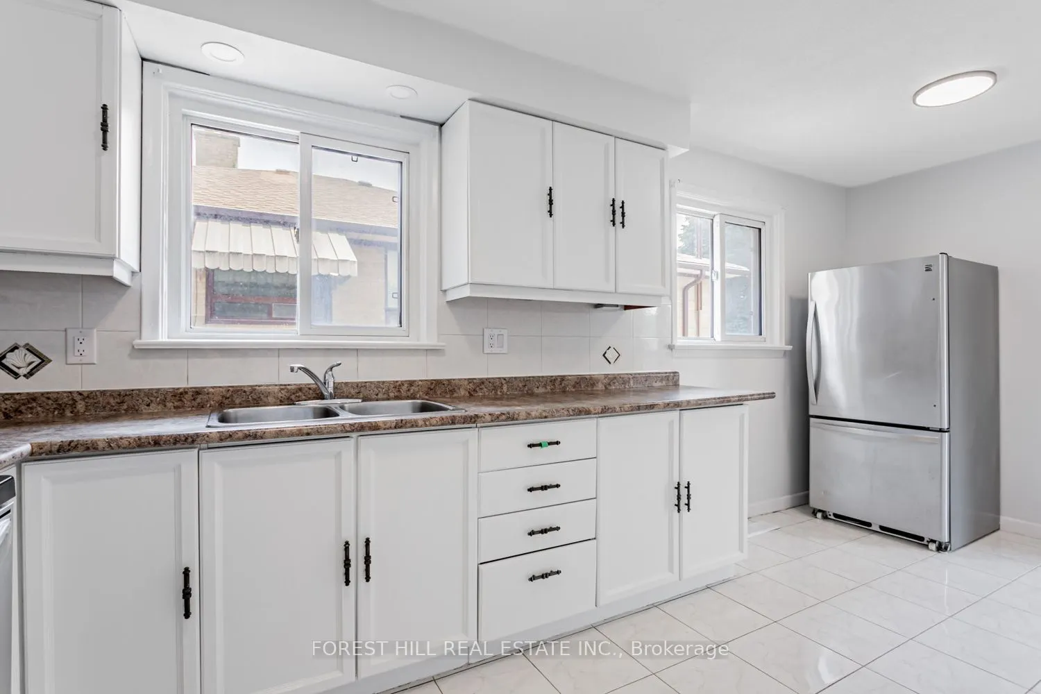 190 Lynedock Crescent