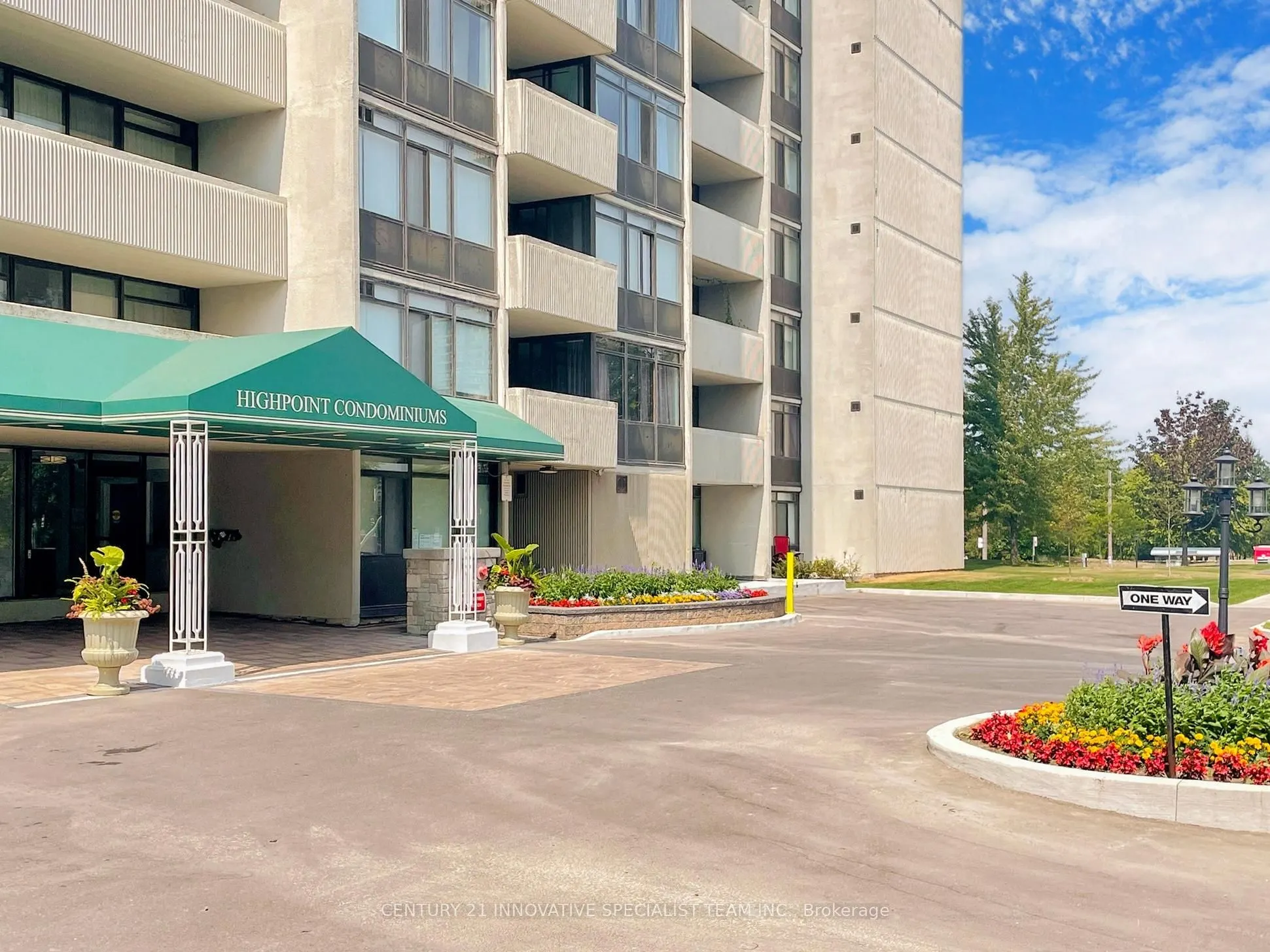 3300 Don Mills Road, #2303