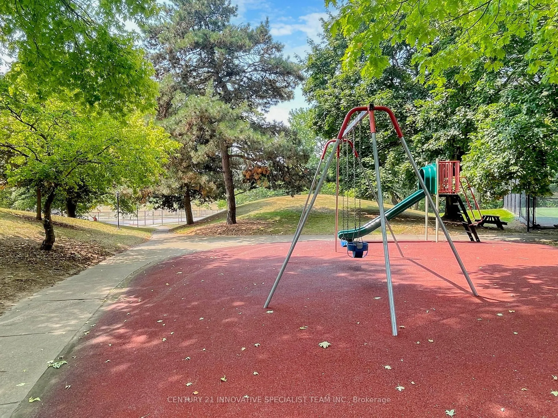 3300 Don Mills Road, #2303