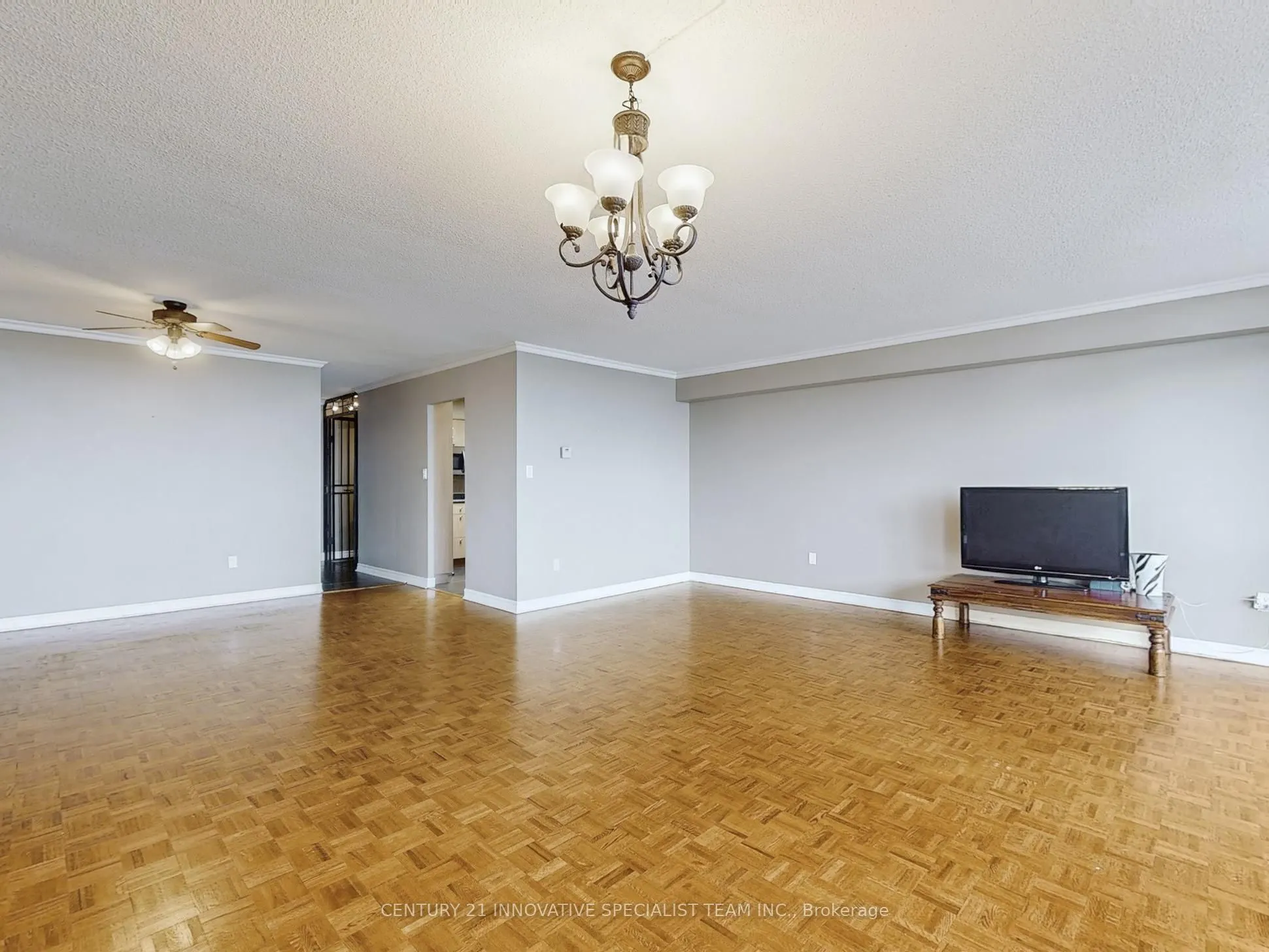 3300 Don Mills Road, #2303