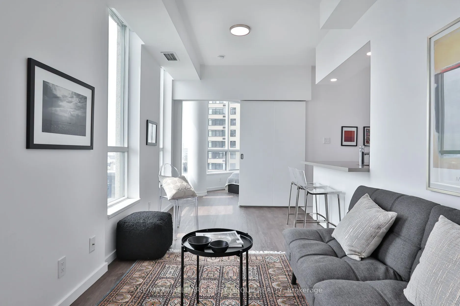230 Queens Quay W, #1521
