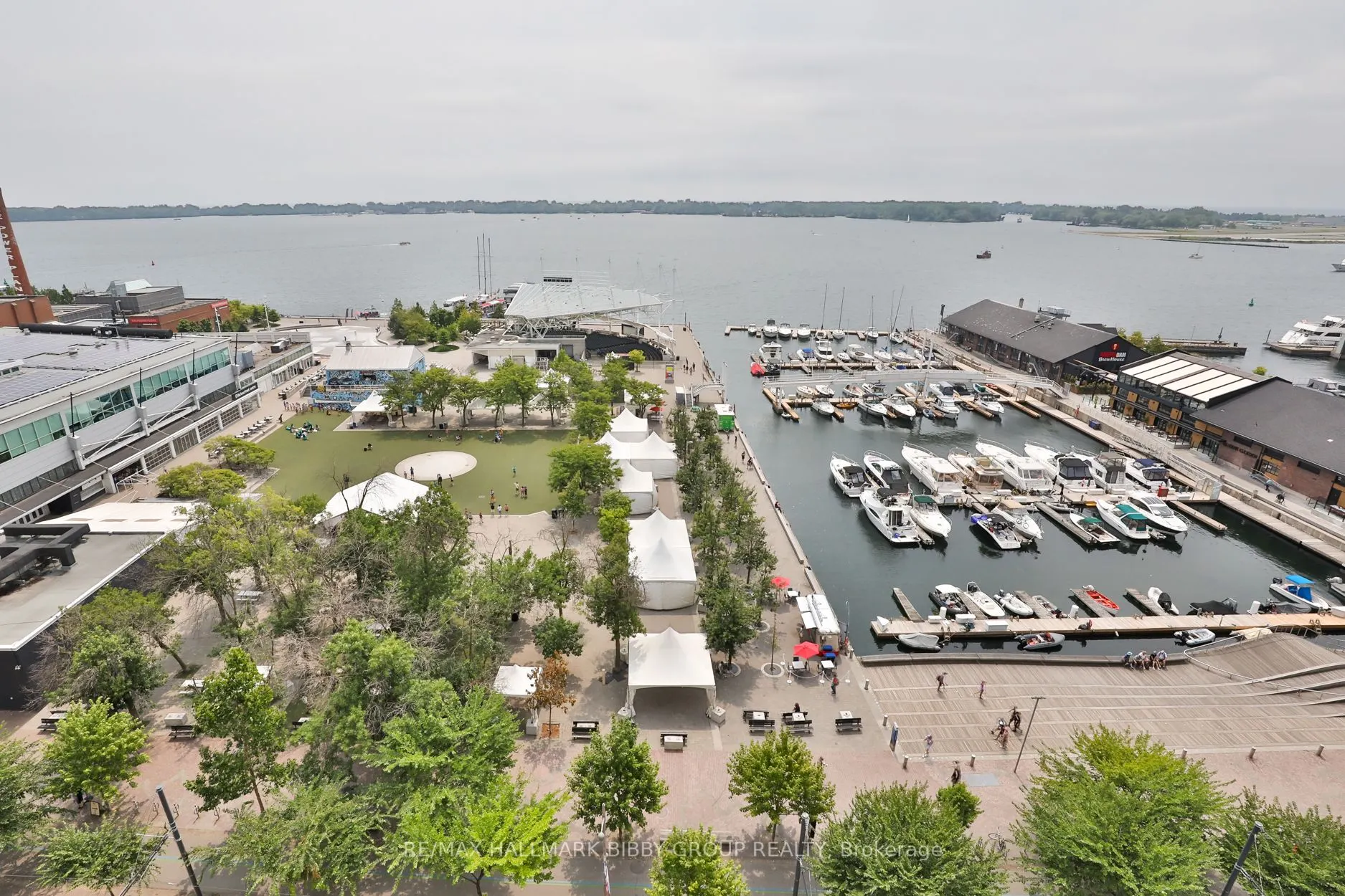 230 Queens Quay W, #1521