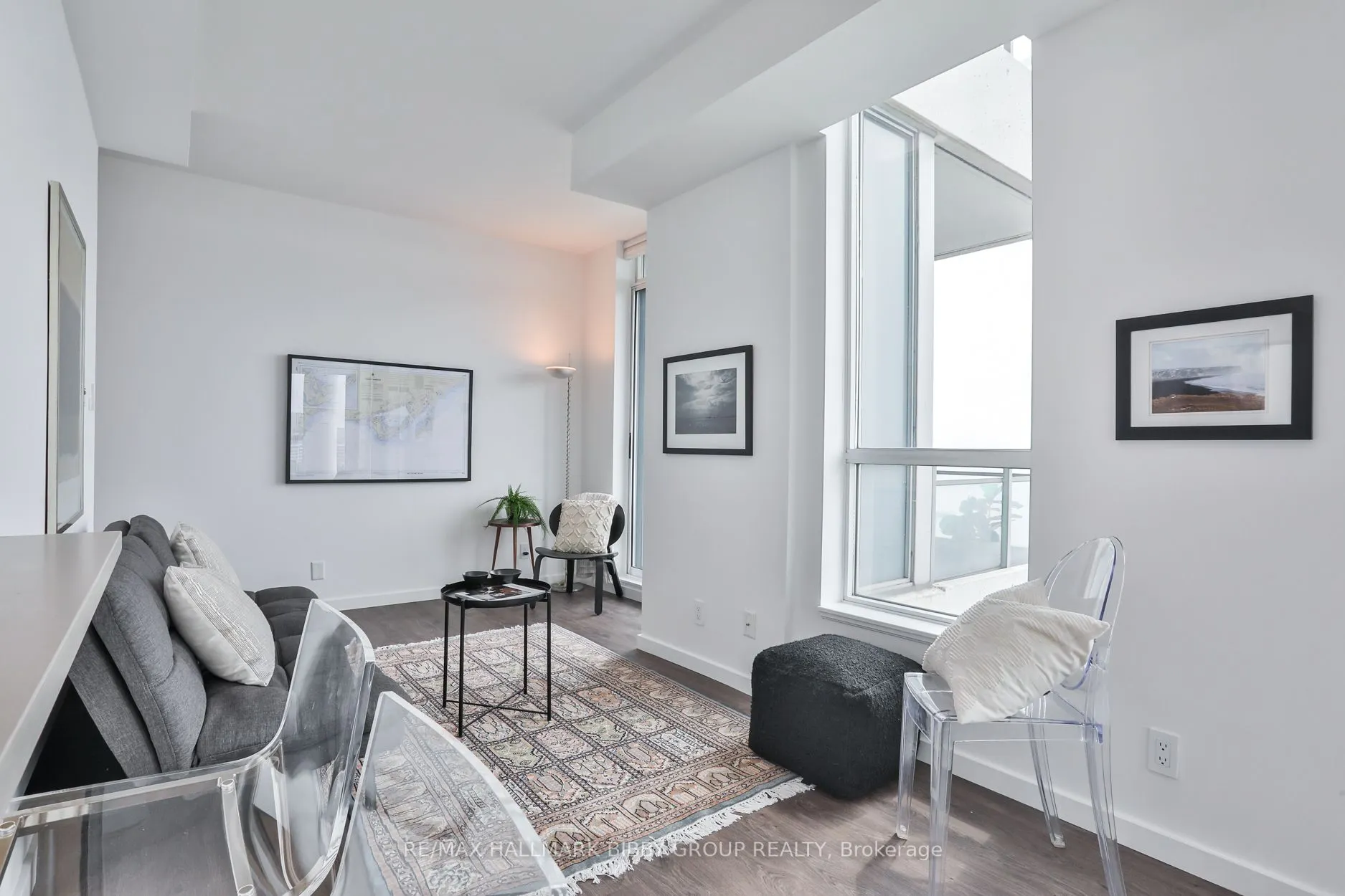230 Queens Quay W, #1521