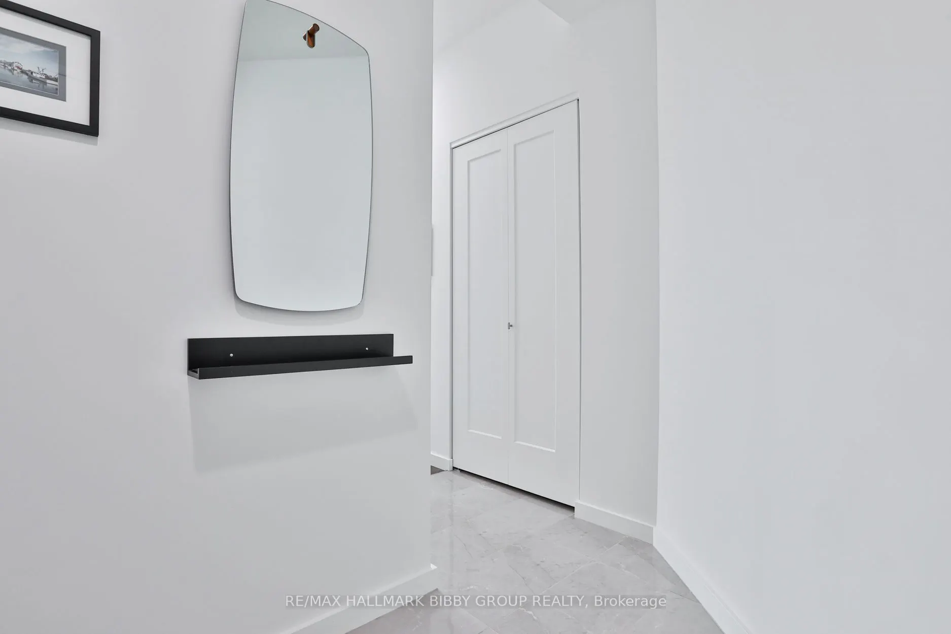 230 Queens Quay W, #1521