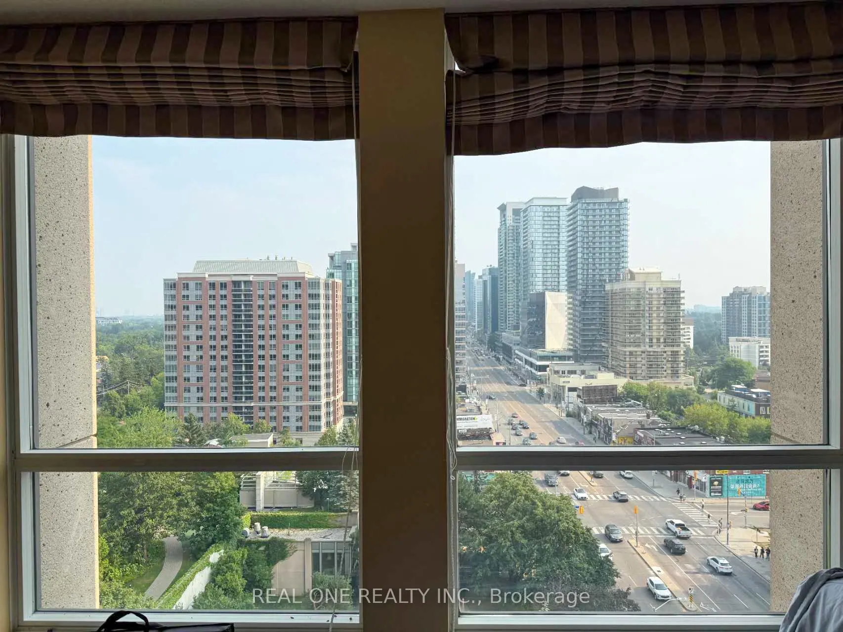 5 Northtown Way, #1101