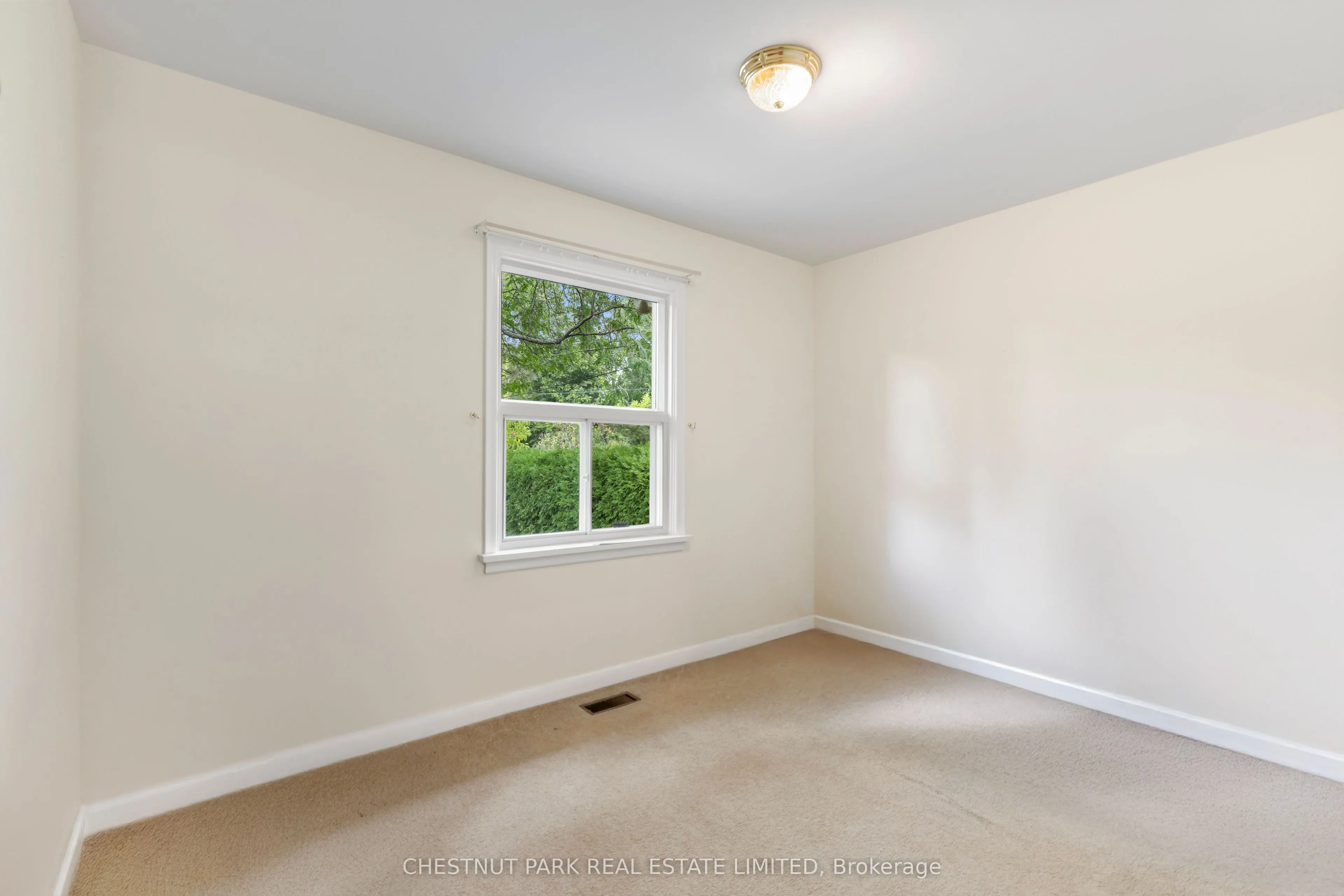 16 Everingham Court
