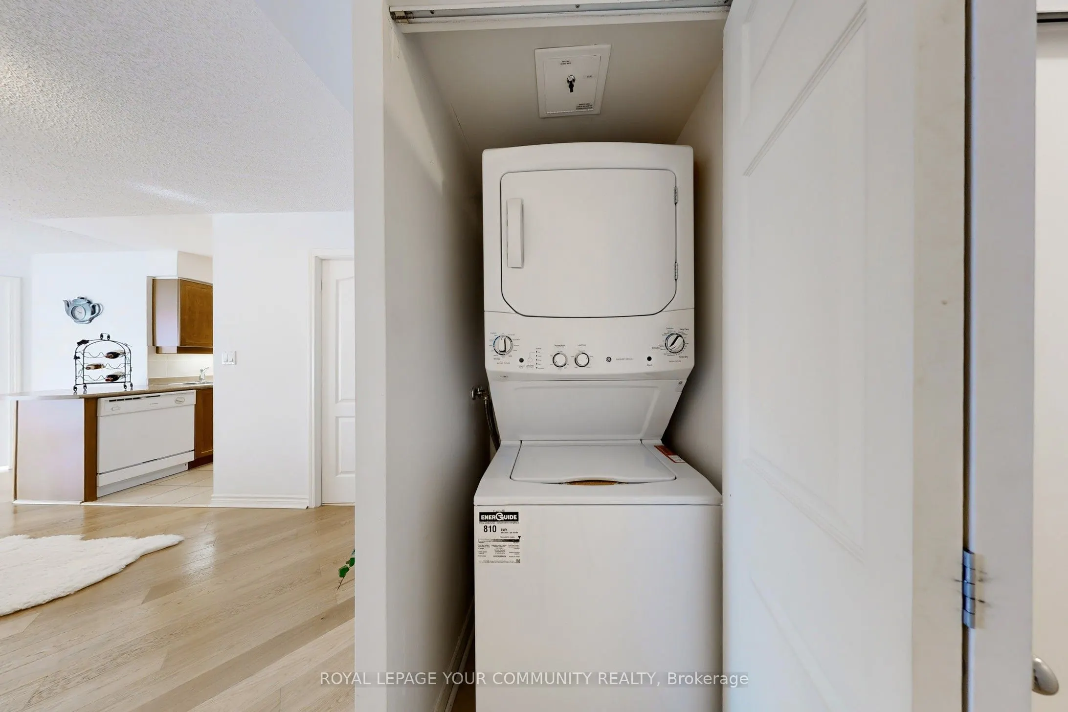 2 Rean Drive, #1014