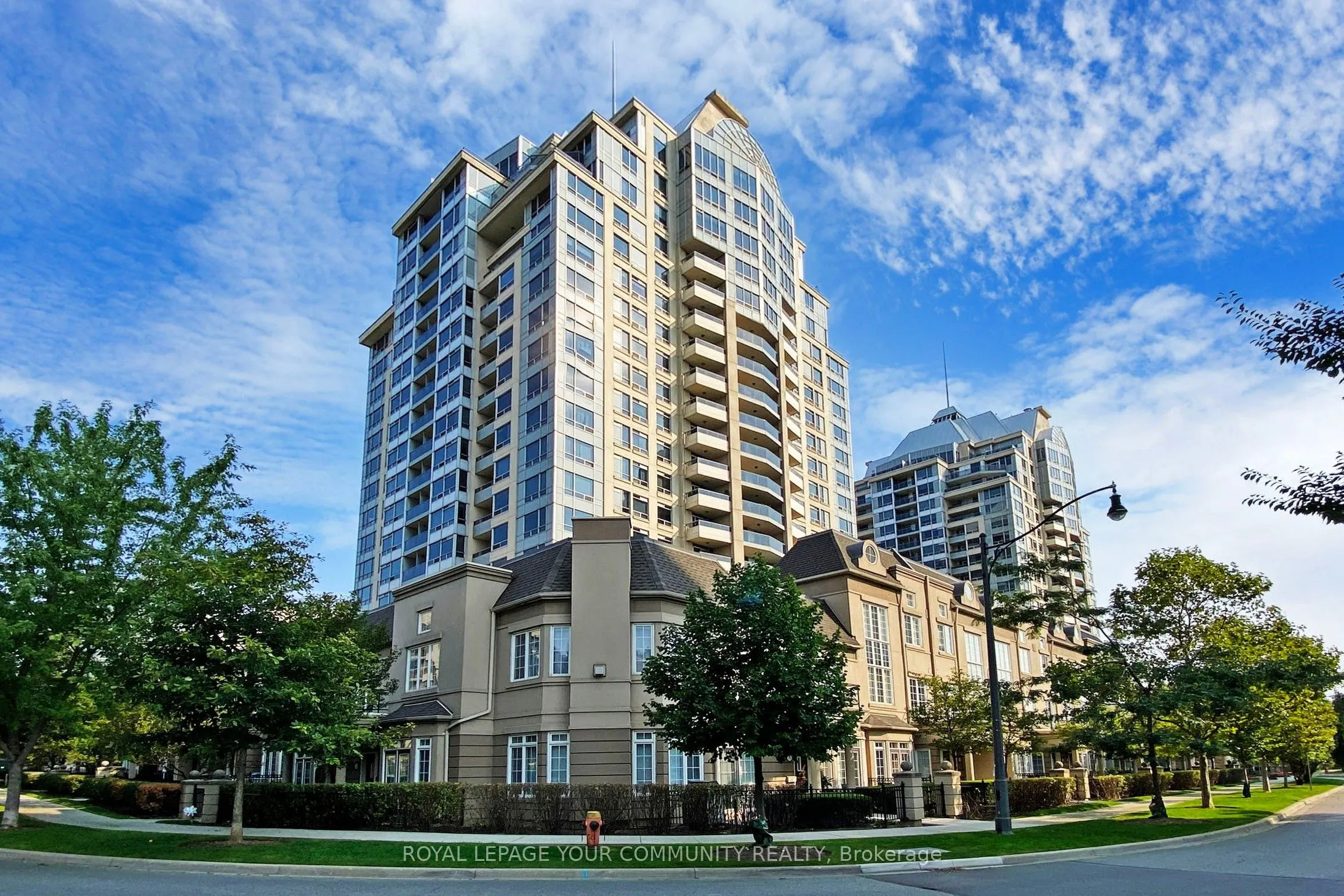 2 Rean Drive, #1014