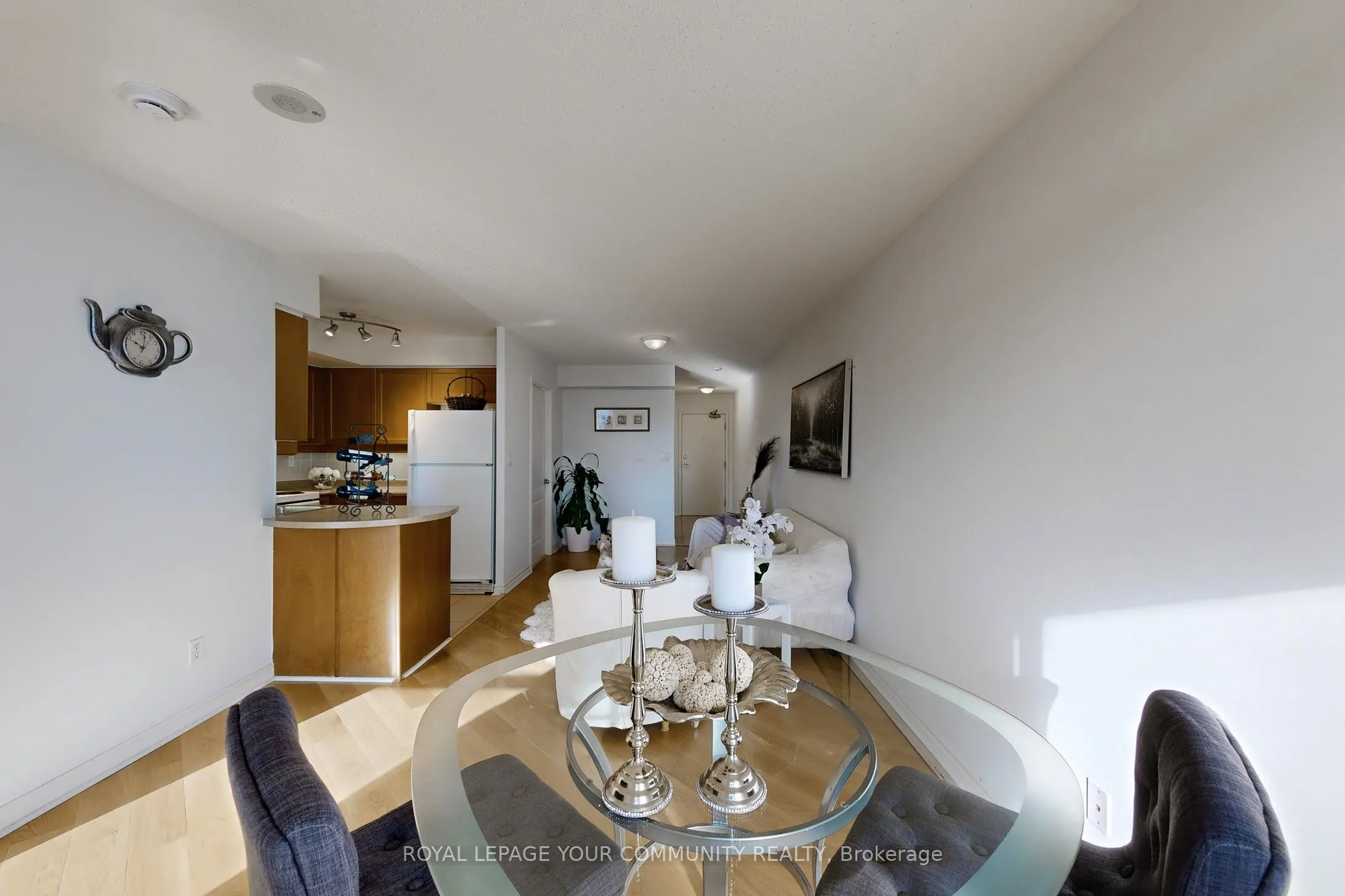 2 Rean Drive, #1014