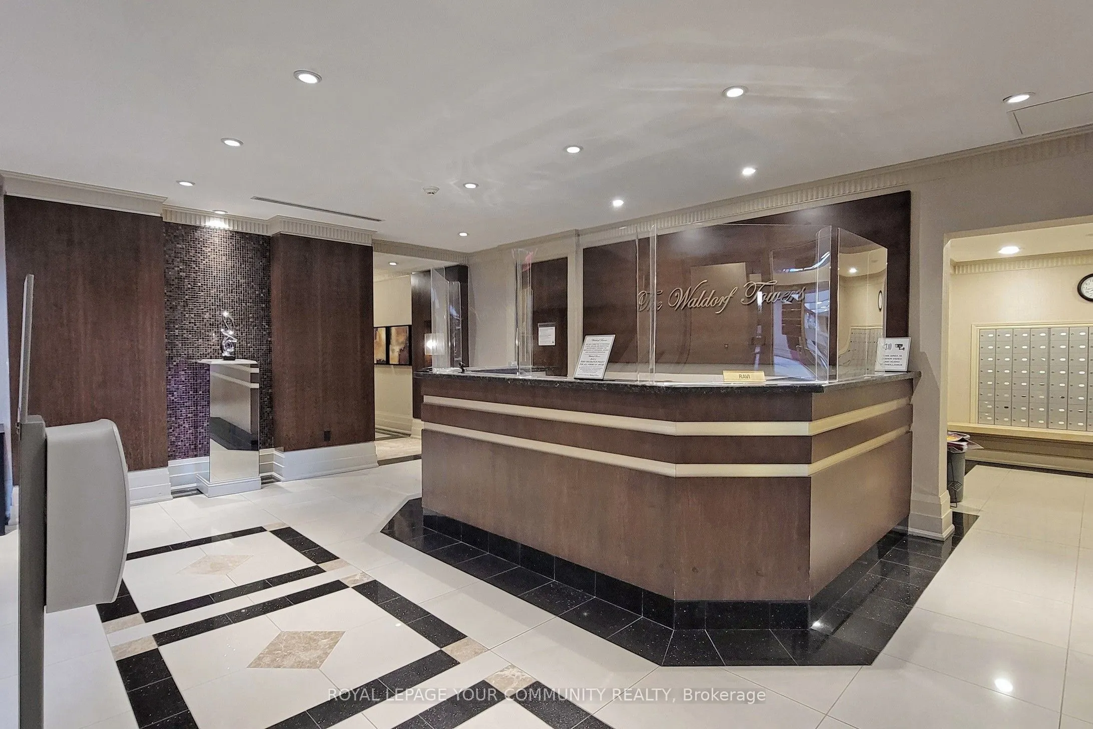 2 Rean Drive, #1014