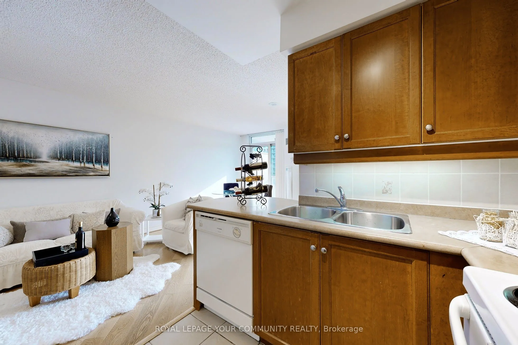 2 Rean Drive, #1014