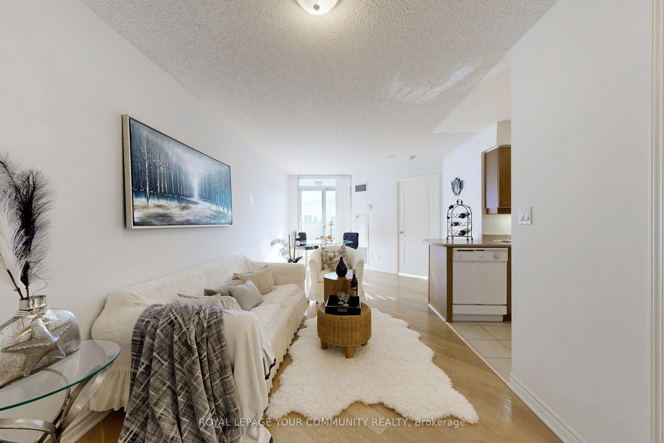 2 Rean Drive, #1014
