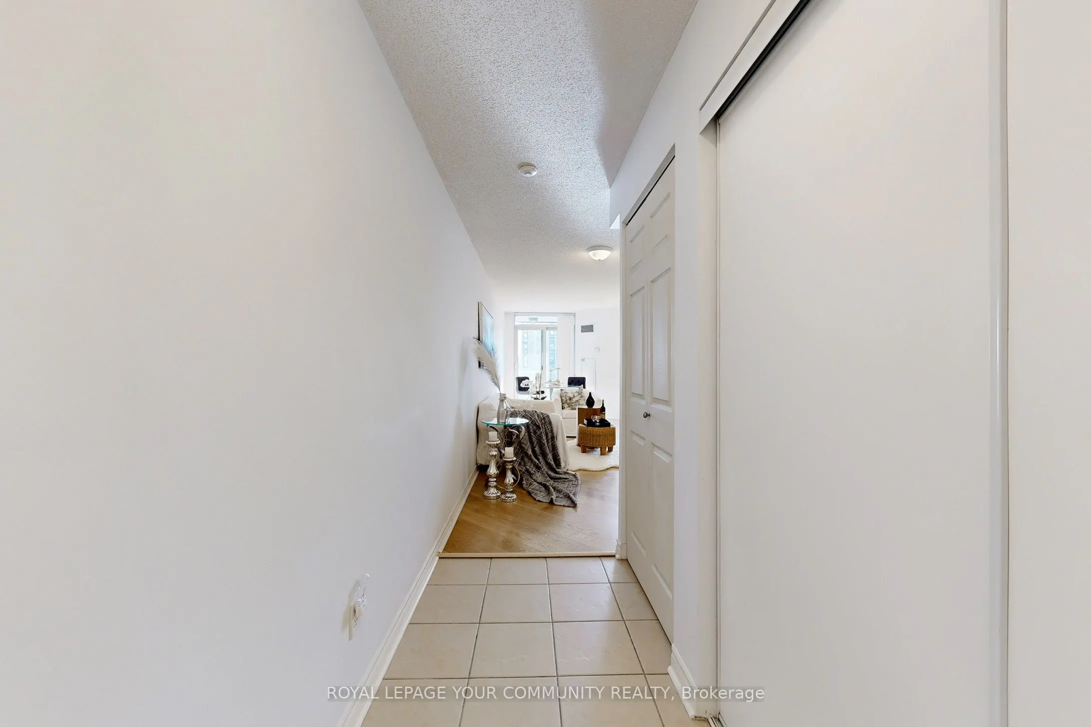 2 Rean Drive, #1014