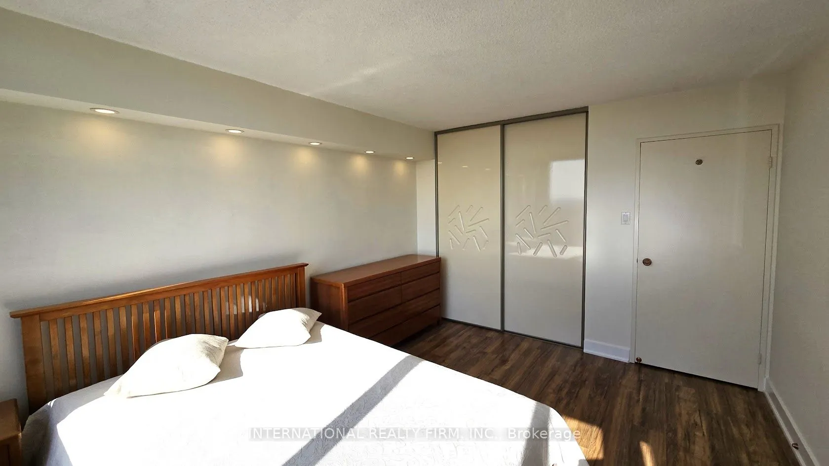 133 Torresdale Avenue, #1804