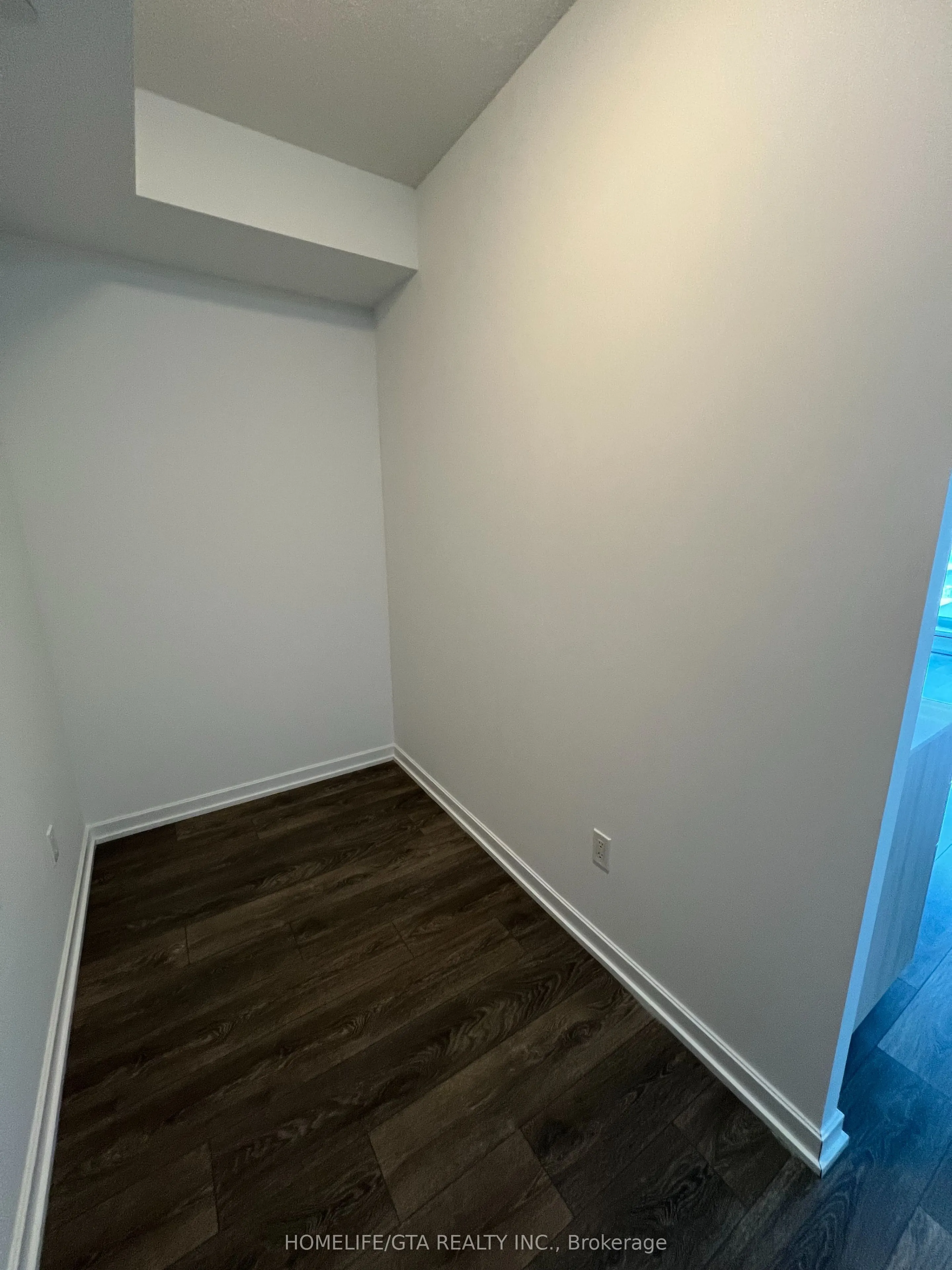 50 Forest Manor Road, #1206