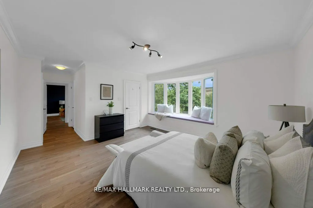 29 Charnwood Road